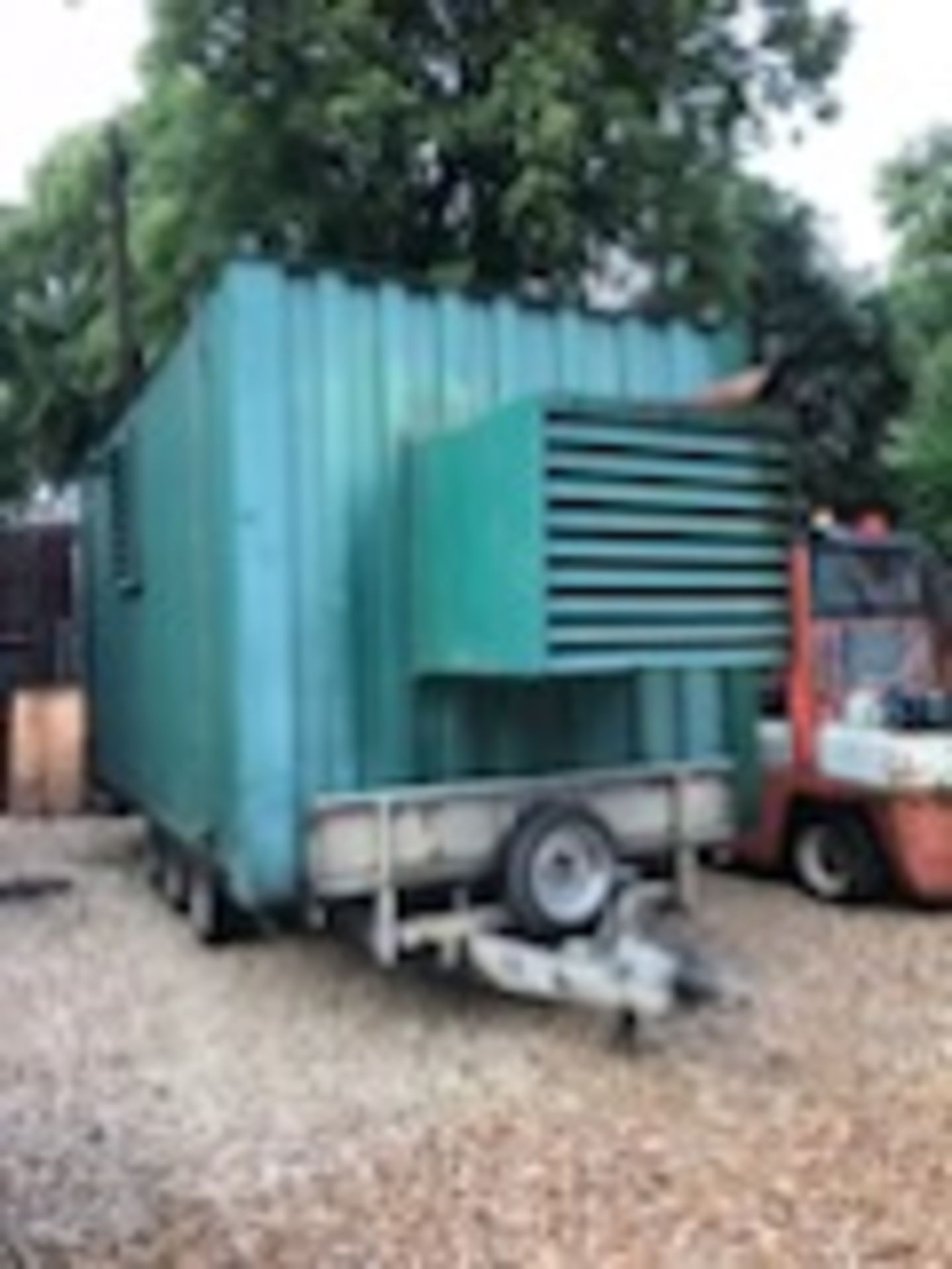 200 KVA Generator - Image 9 of 9