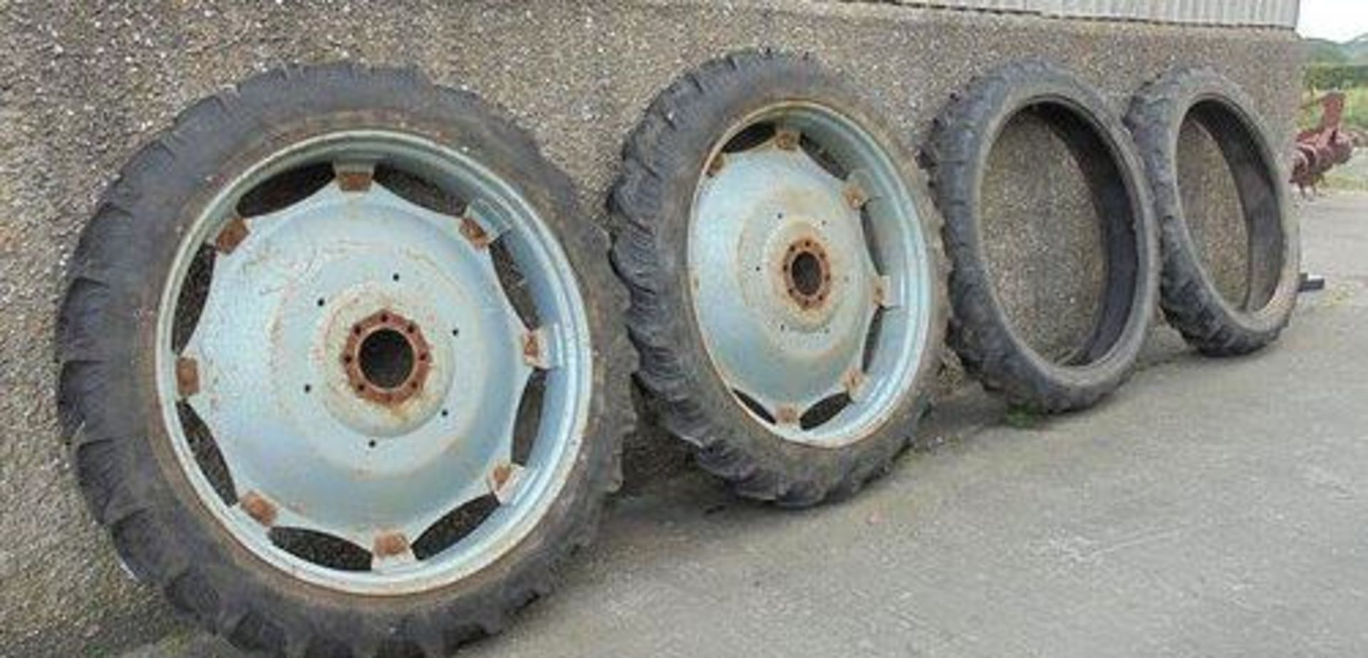 9.5R44 230/95R44 Rowcrop Wheels