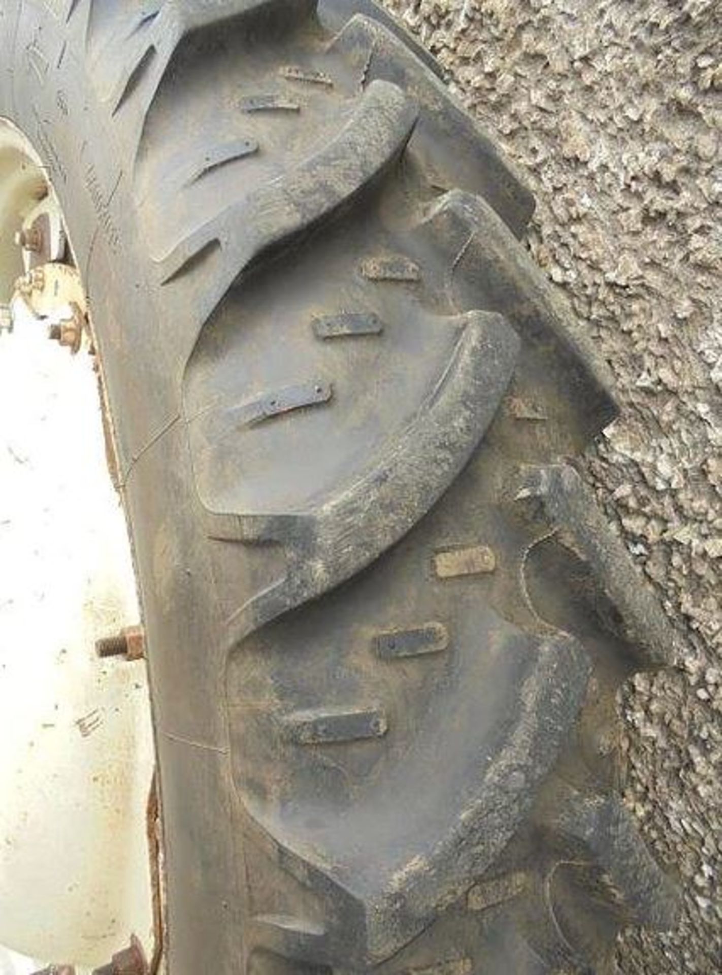 9.5R44 / 230/95R44 Rowcrop Wheels - Image 6 of 8