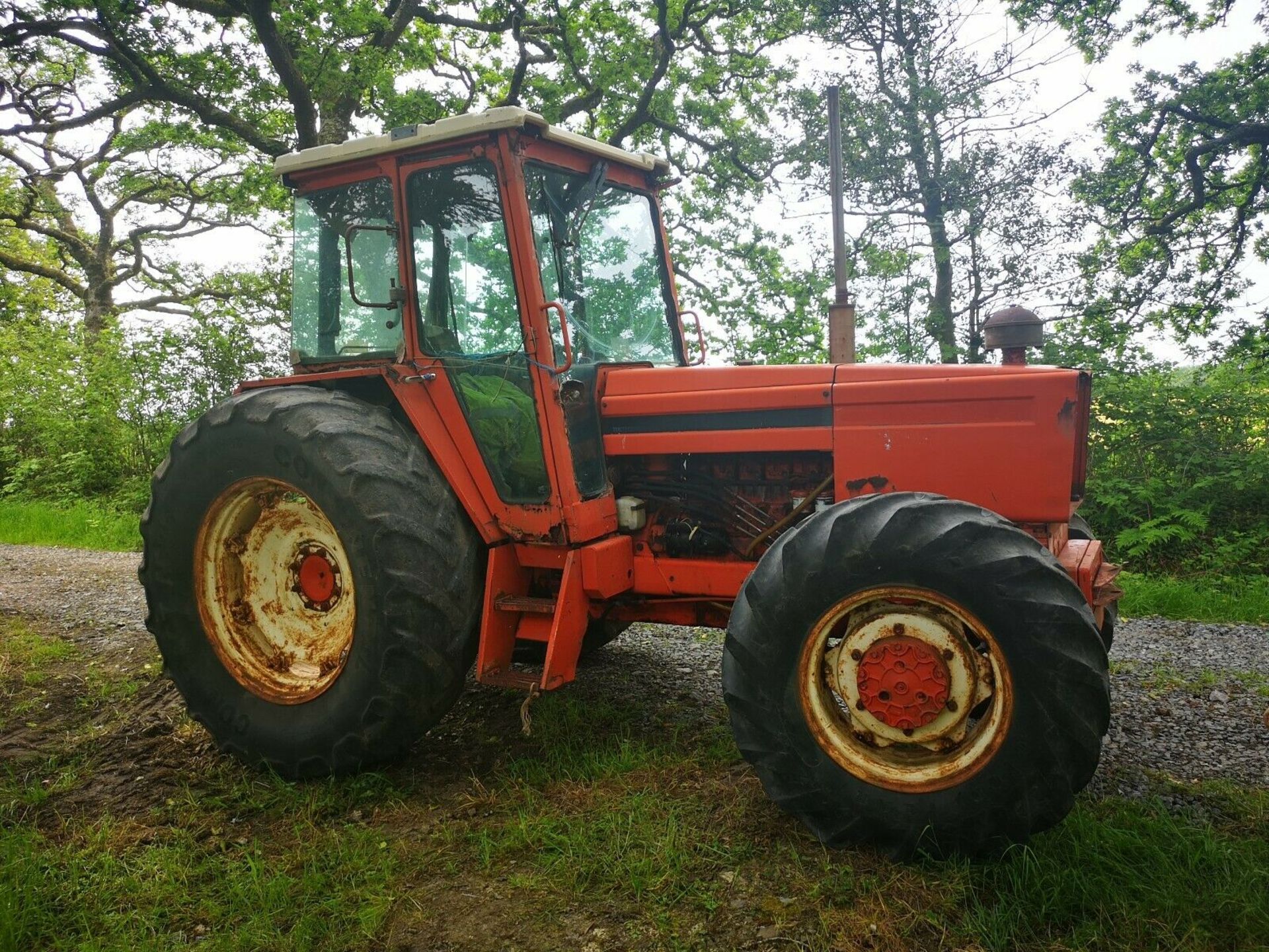 Renault 981-4 Tractor 98 hp. 4 Wheel Drive - Image 4 of 7