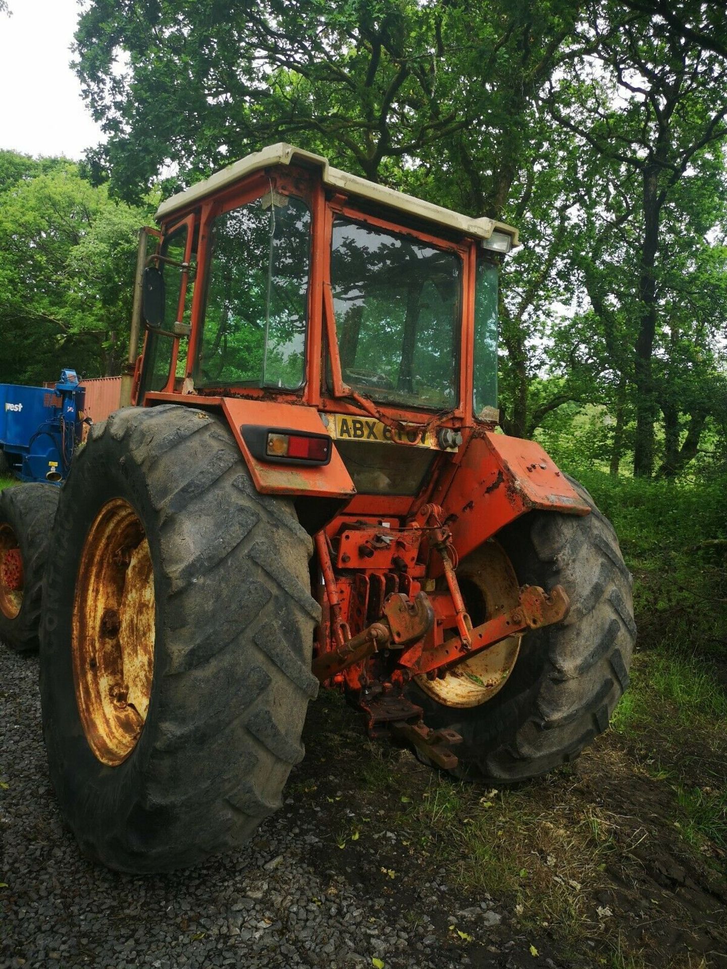 Renault 981-4 Tractor 98 hp. 4 Wheel Drive - Image 6 of 7