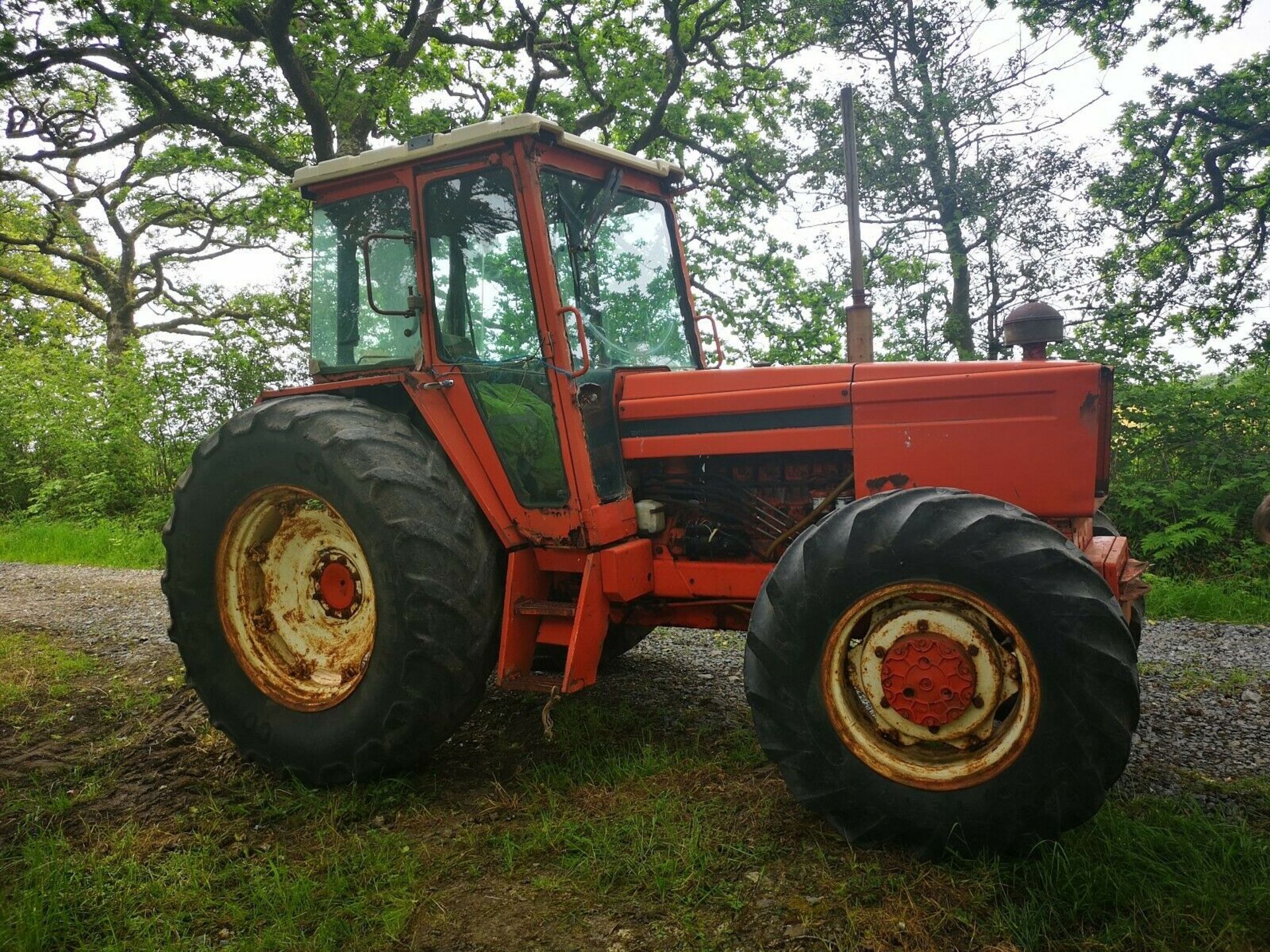 Renault 981-4 Tractor 98 hp. 4 Wheel Drive