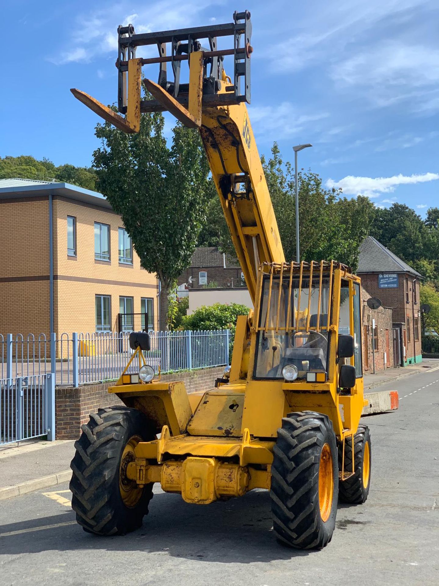 Jcb 520m-2 Forklift - Image 10 of 10