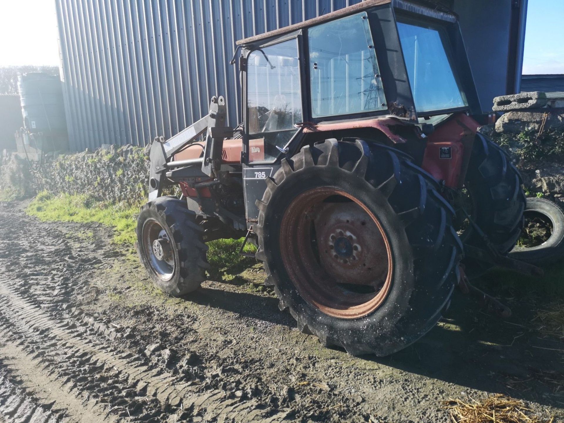 Case International 785 L Tractor And Quickie Loader - Image 6 of 11