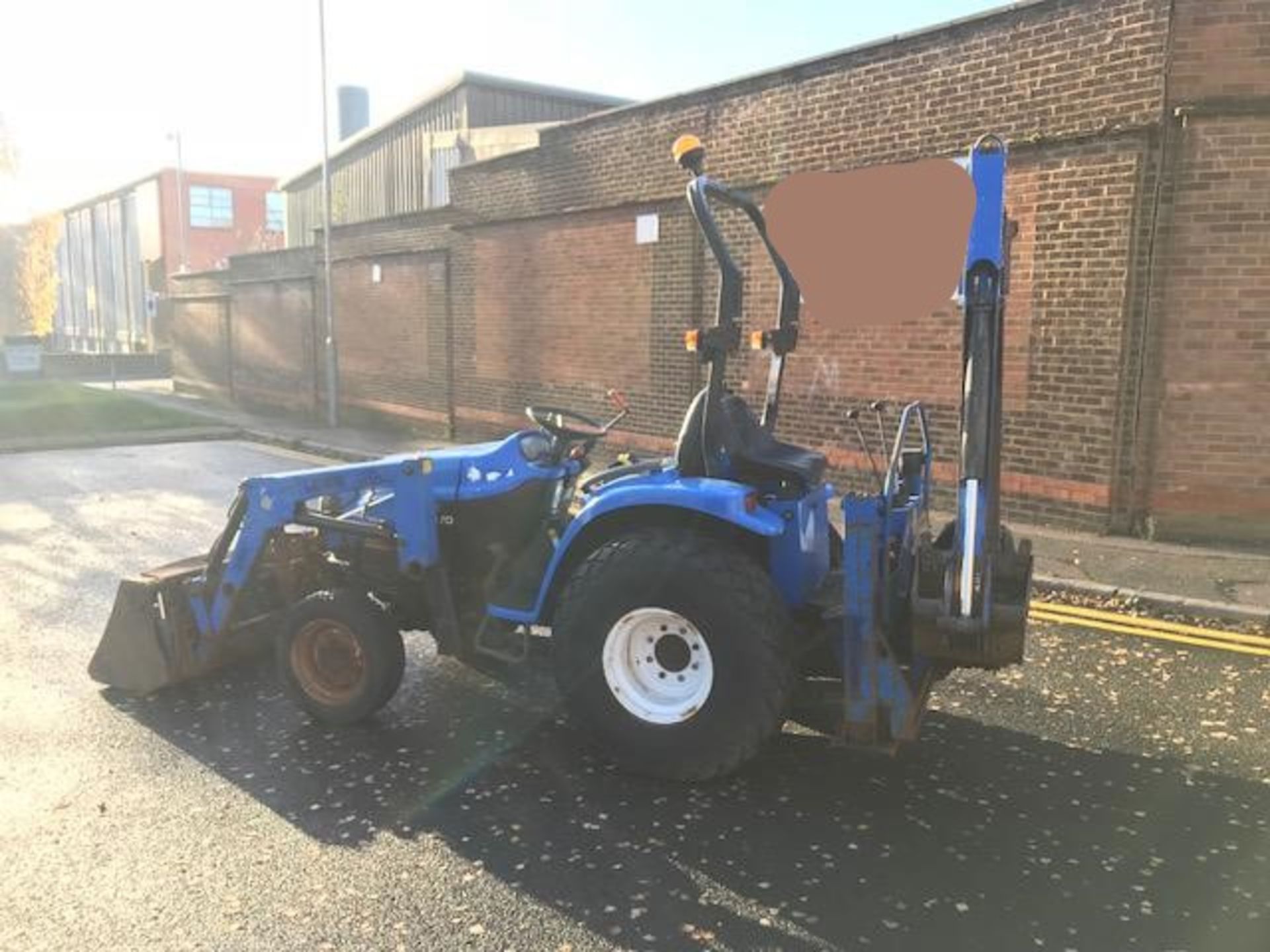 New Holland Back Hoe - Image 3 of 12