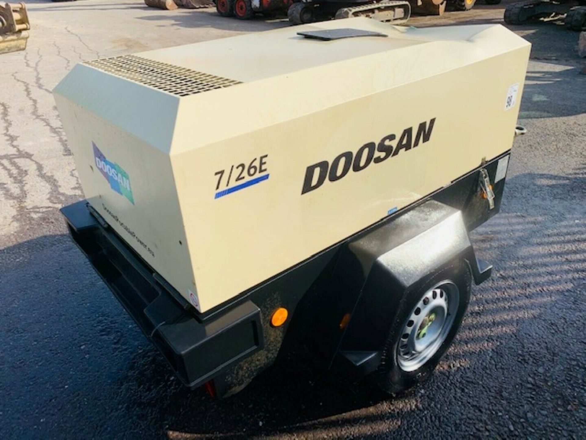 Doosan Ingersol Rand Compressor - Image 3 of 15