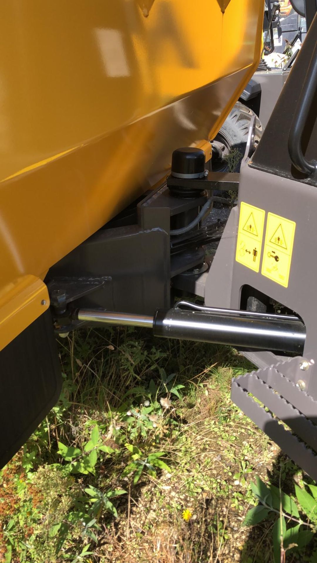 Mecalac 3 Tonne Straight Dumper 2018 - Image 11 of 13