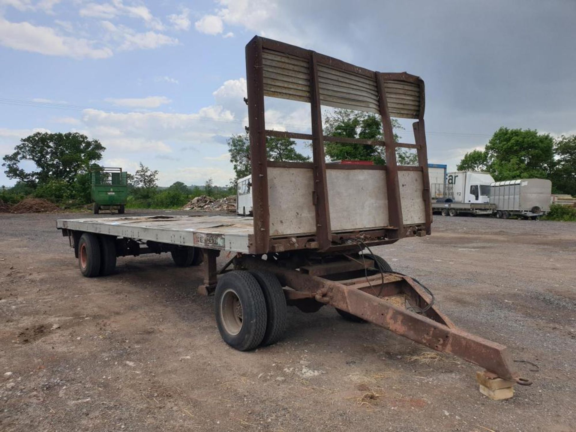 bale trailer with dolly 25ft by 8ft - Image 2 of 12