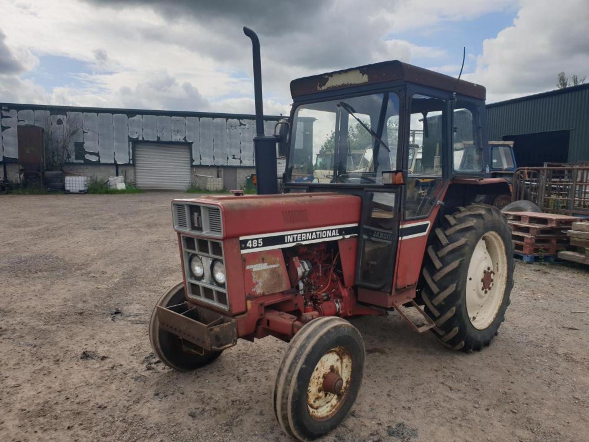 international 485 tractor