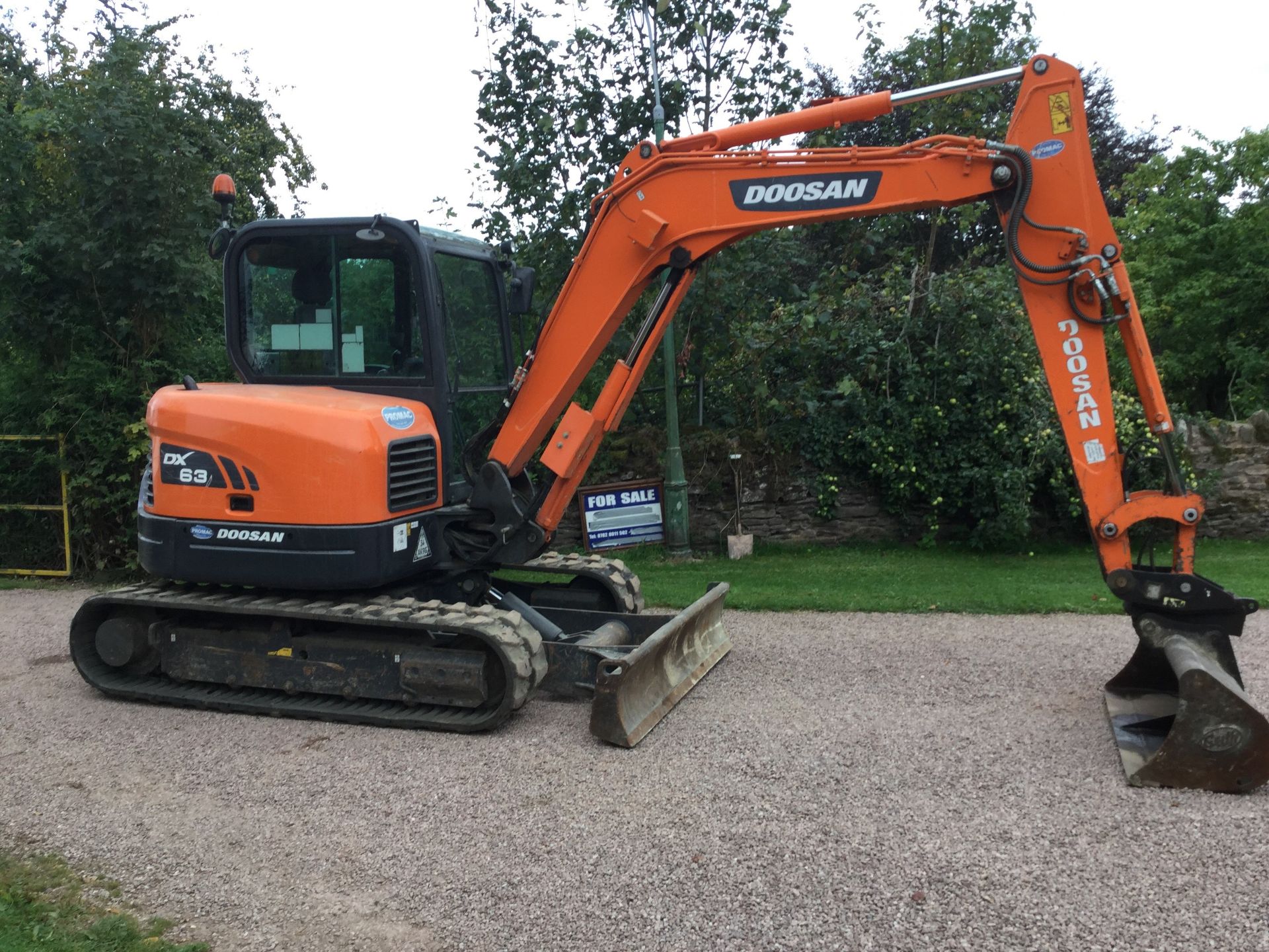 Doosan dx63 excavator digger