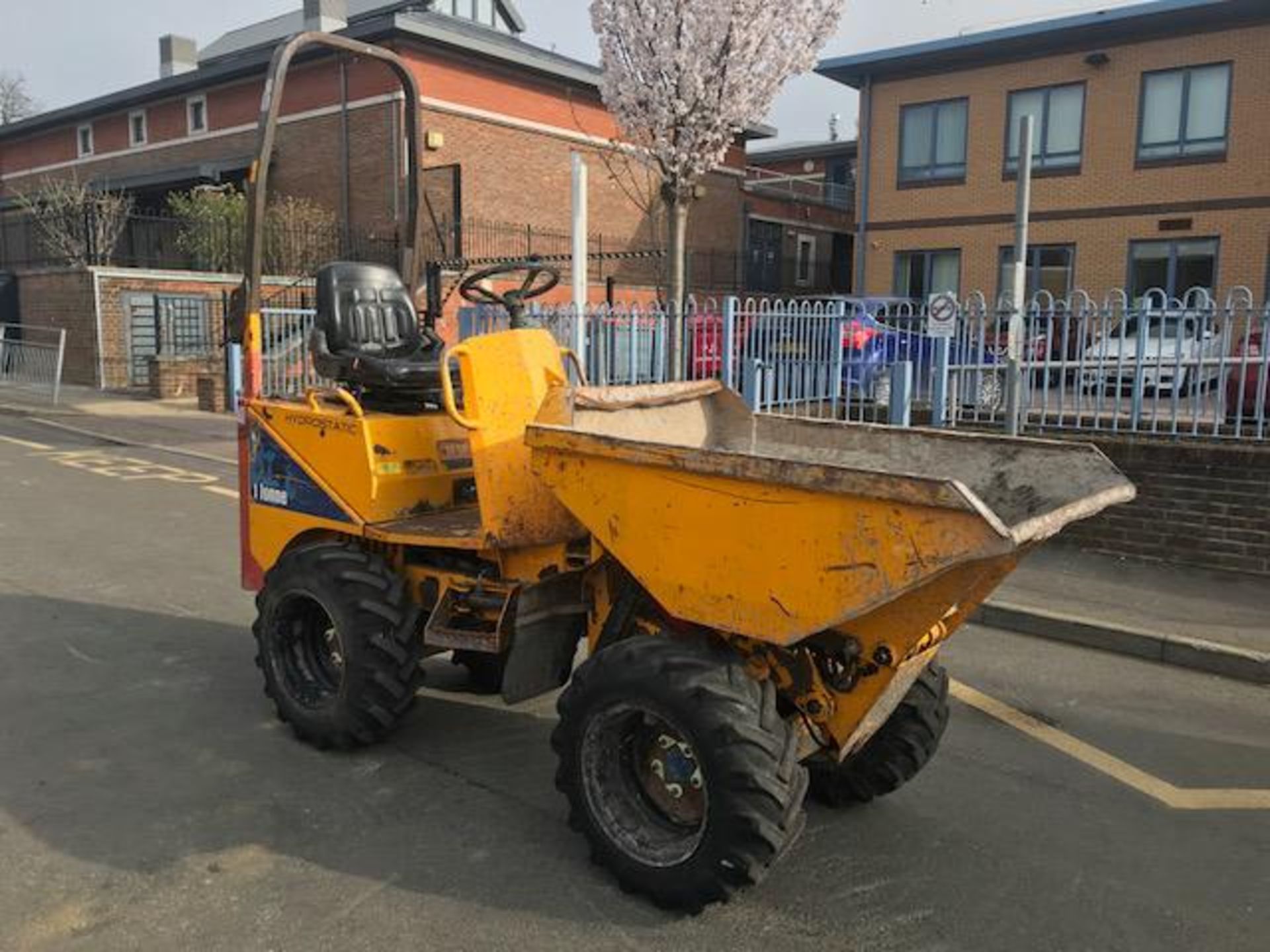 Thwaites 1 Ton Hitip Skip Loading Dumper - Image 6 of 11