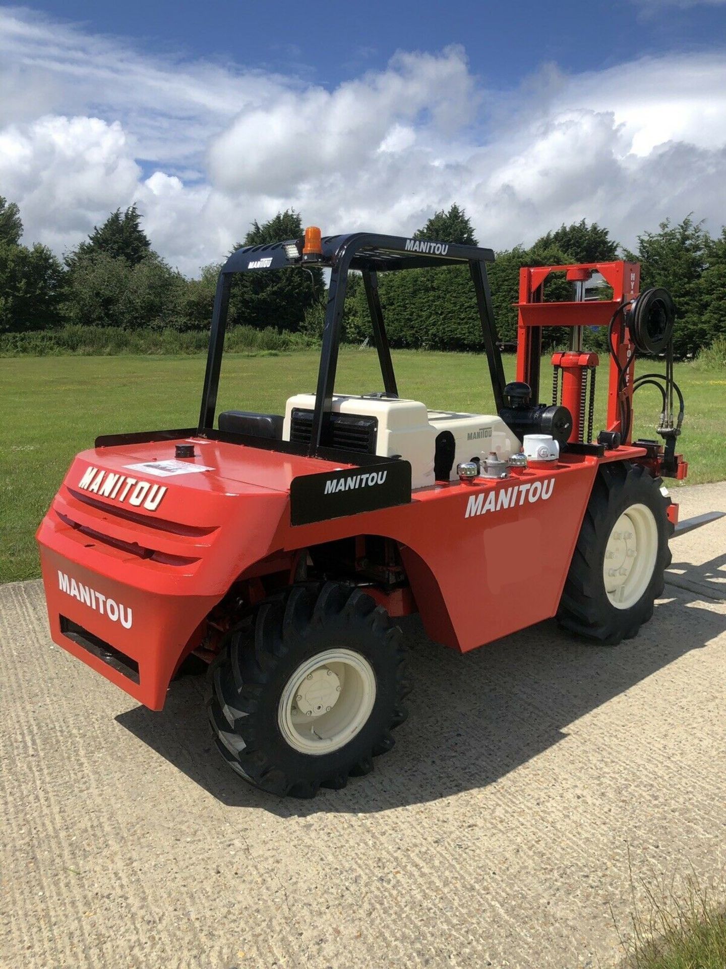 Manitou Rough Terrain Forklift 4x4 Manitou Buggy - Image 9 of 9