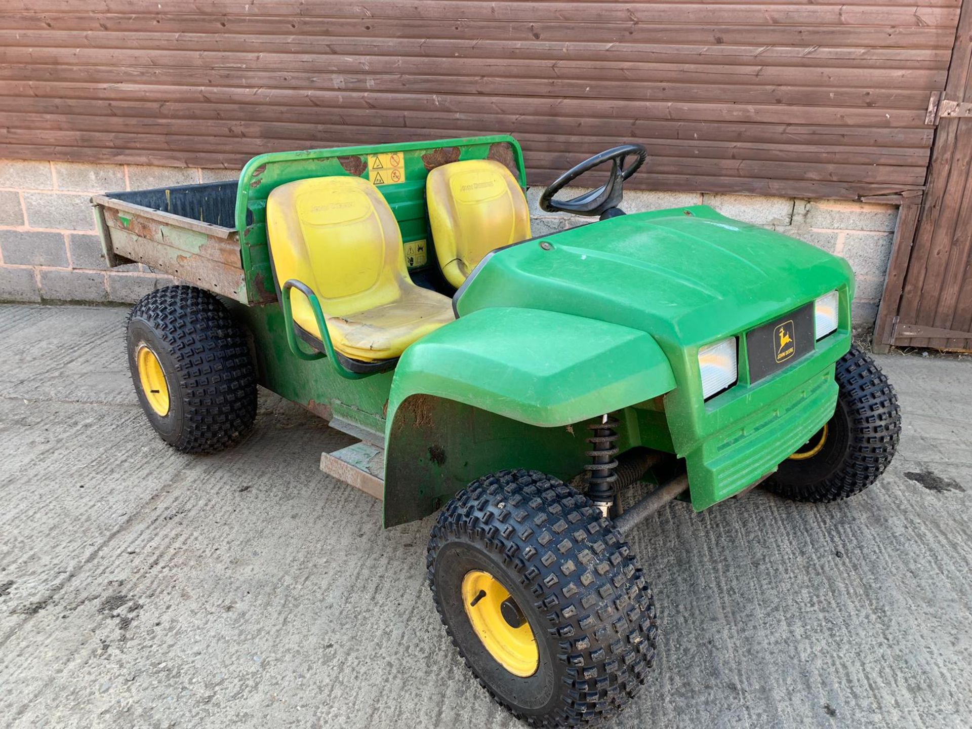 John Deere Gator