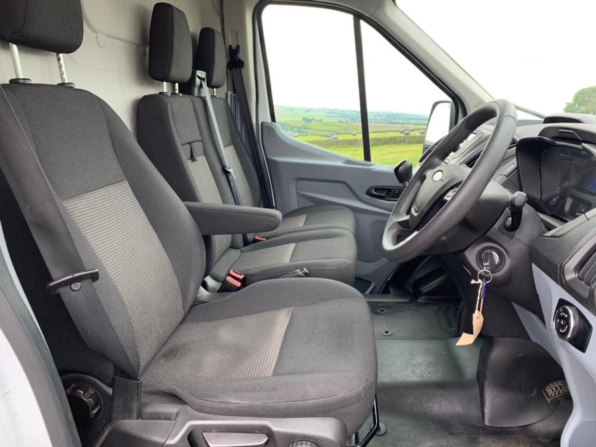 2015 / 65 Ford Transit 350 LWB High Roof - Image 8 of 12