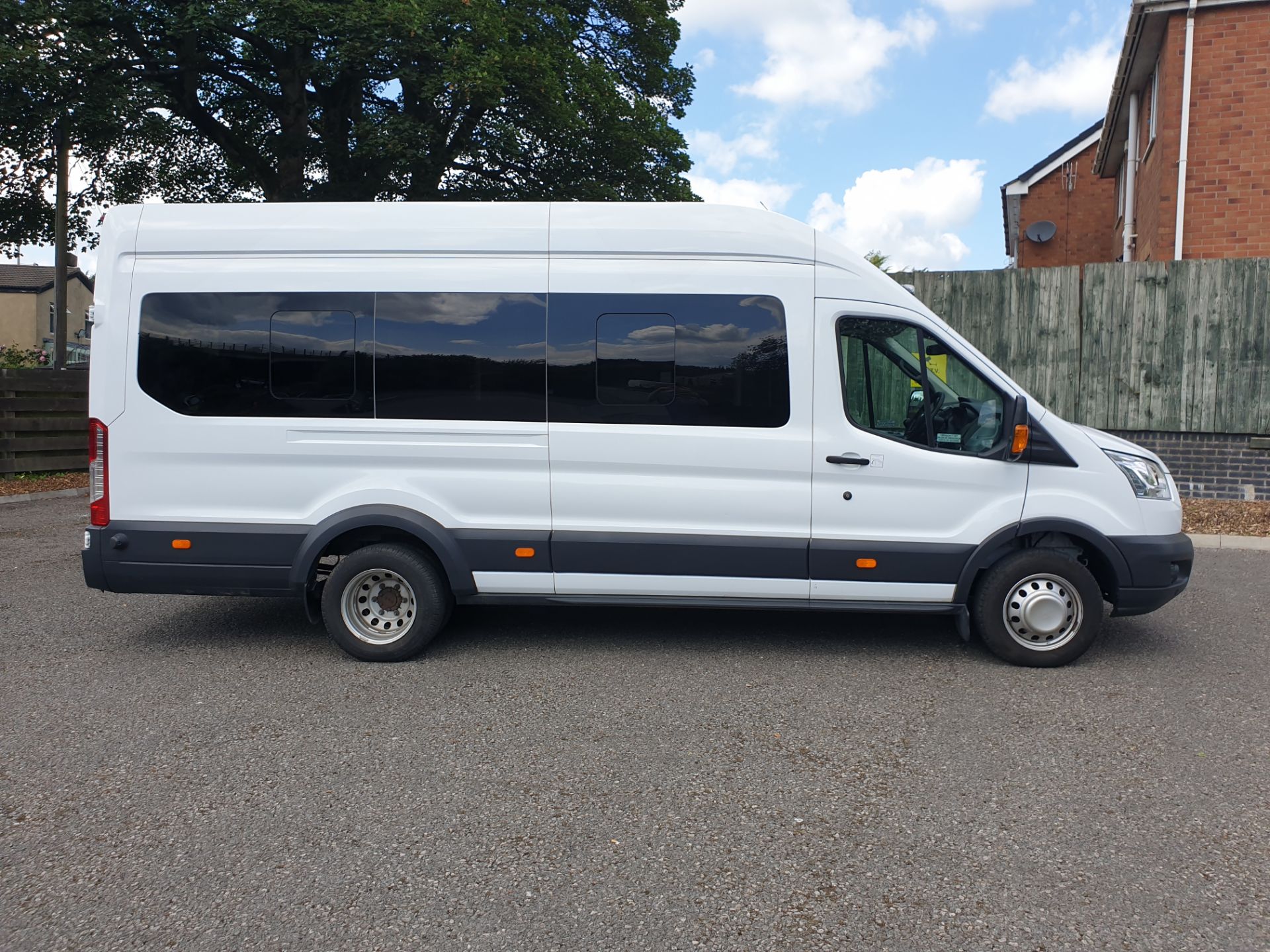 2017 / 67 Ford Transit 16 Seat Mini Bus - Image 2 of 28