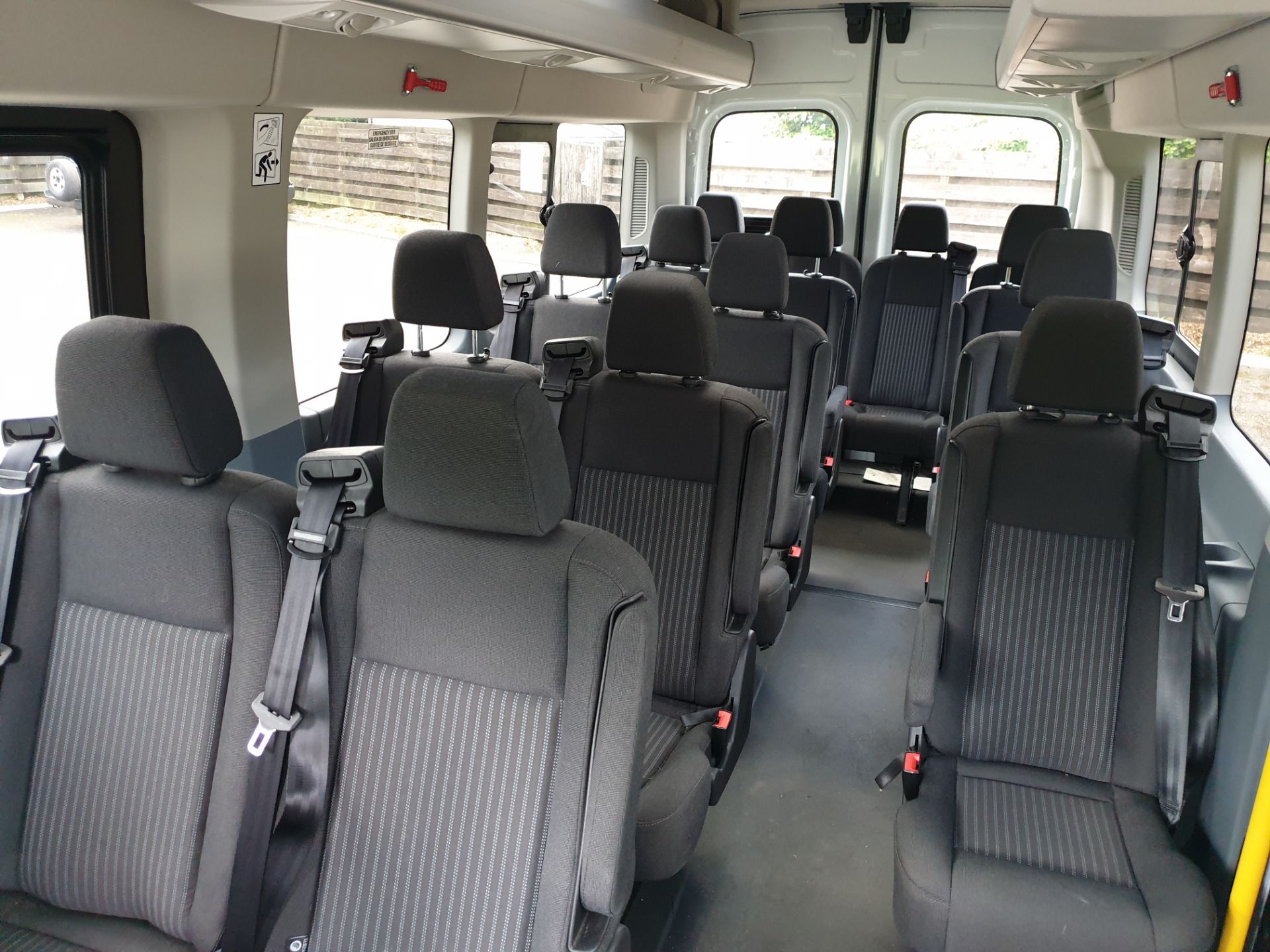 2017 / 67 Ford Transit 16 Seat Mini Bus - Image 20 of 28