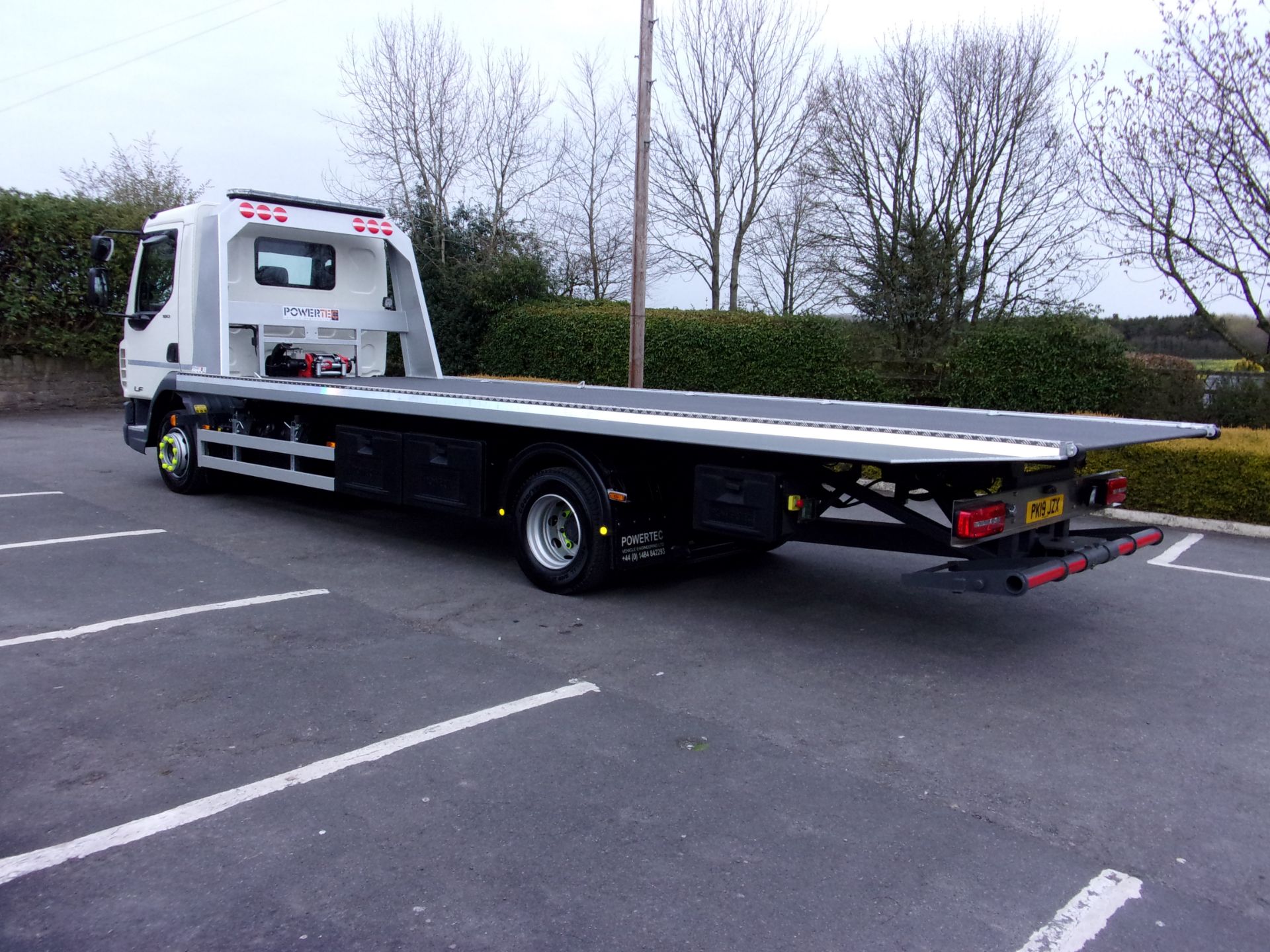 2019 / 19 DAF 45/180 Euro 6 Tilt / Slide 3 Tonne Spec Recovery Wagon with Day Cab - Image 7 of 8