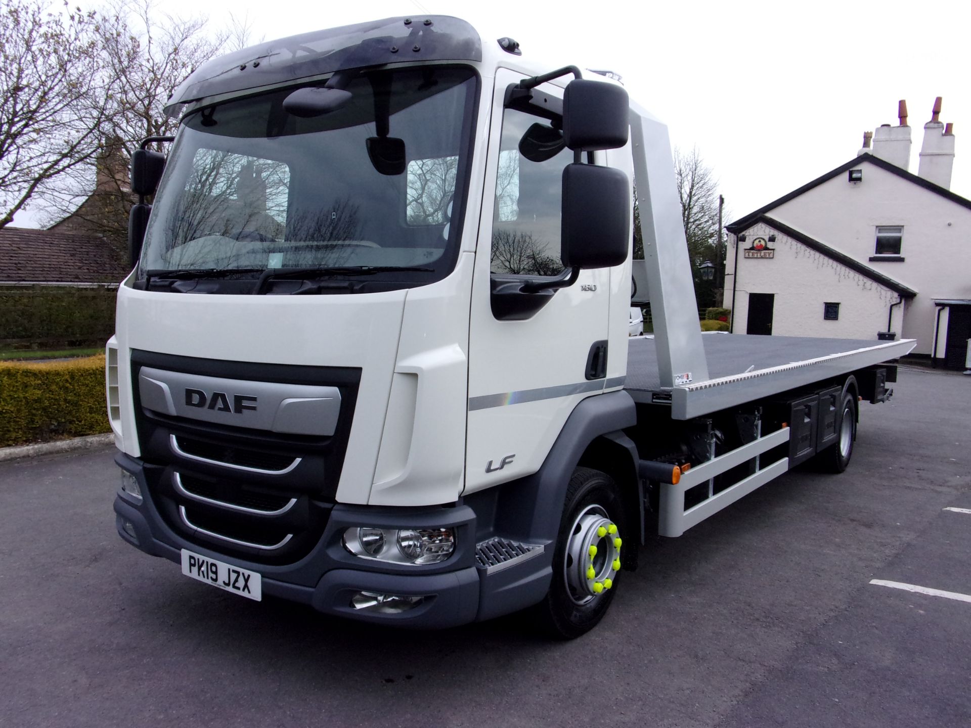 2019 / 19 DAF 45/180 Euro 6 Tilt / Slide 3 Tonne Spec Recovery Wagon with Day Cab - Image 3 of 8