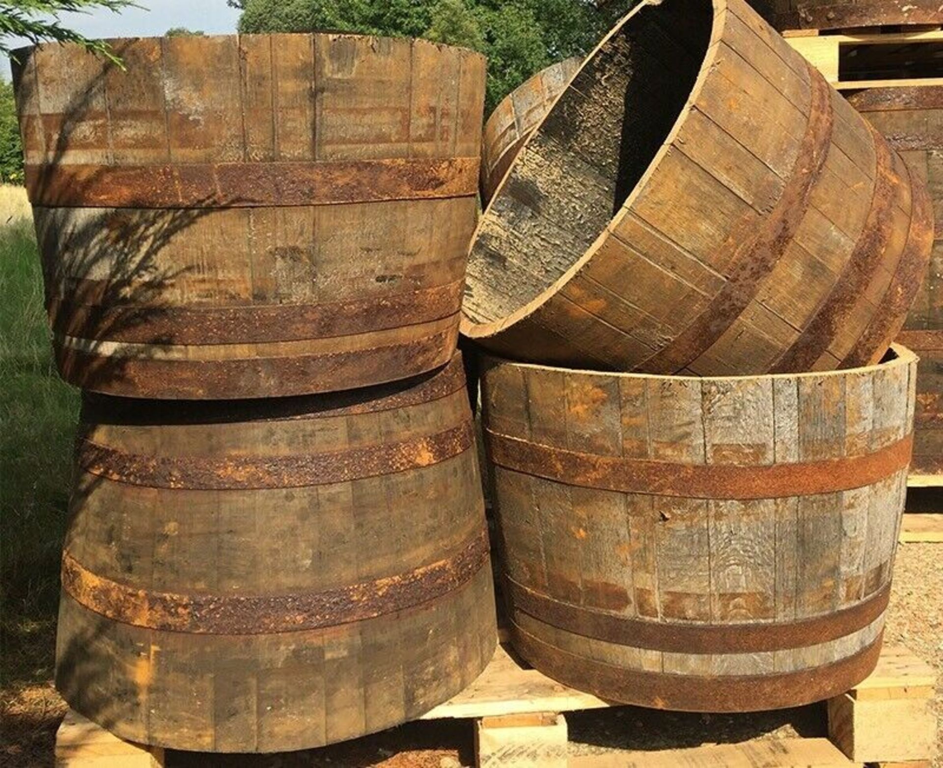 8 x LARGE CUT WHISKEY BARREL PLANTERS