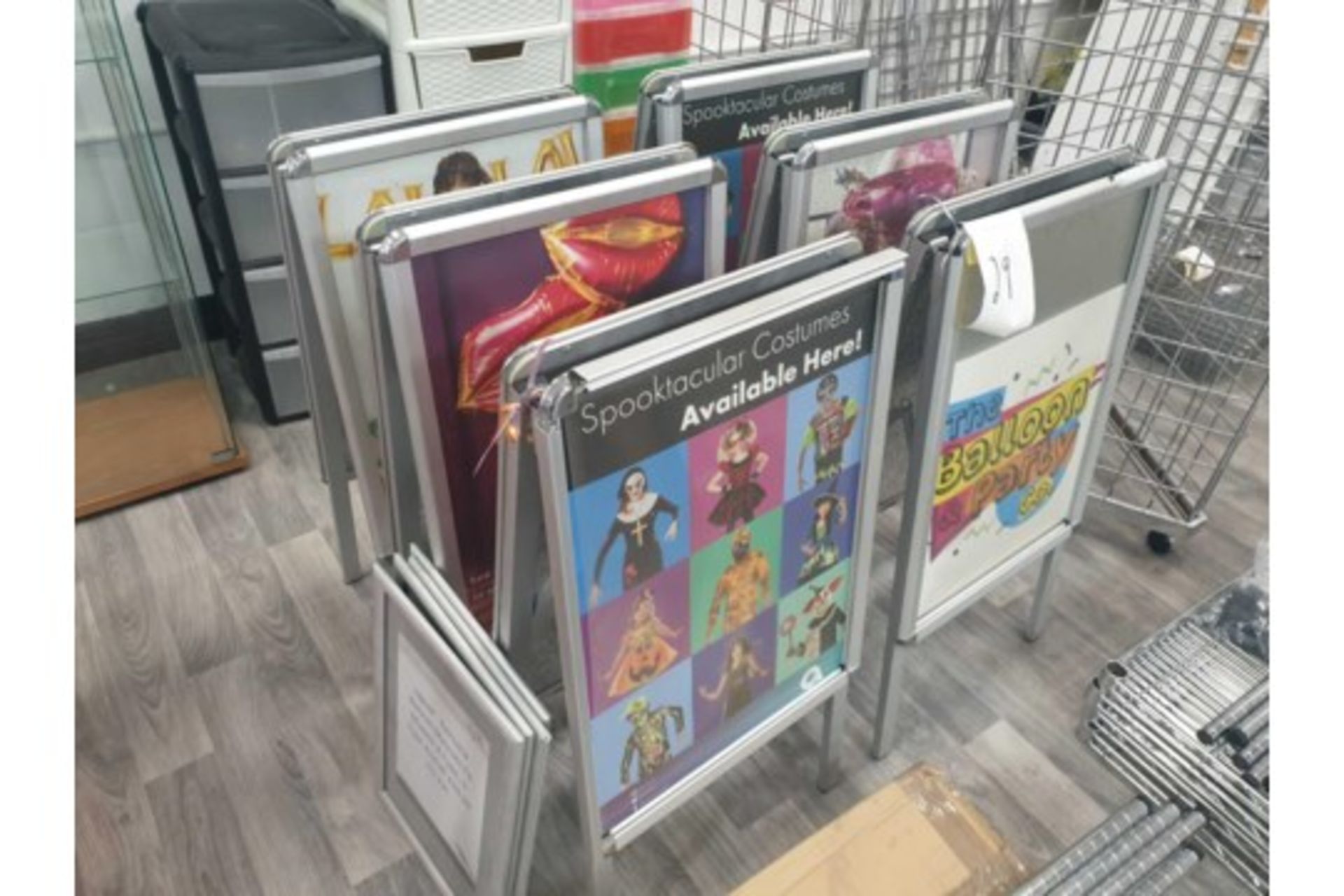 6 times shop display boards with clip out posters