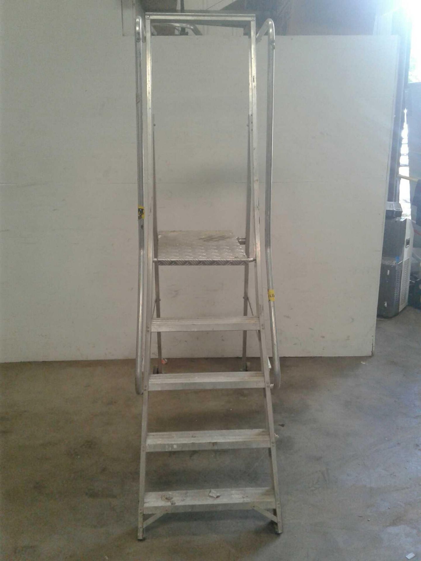 Step ladders - Image 2 of 2