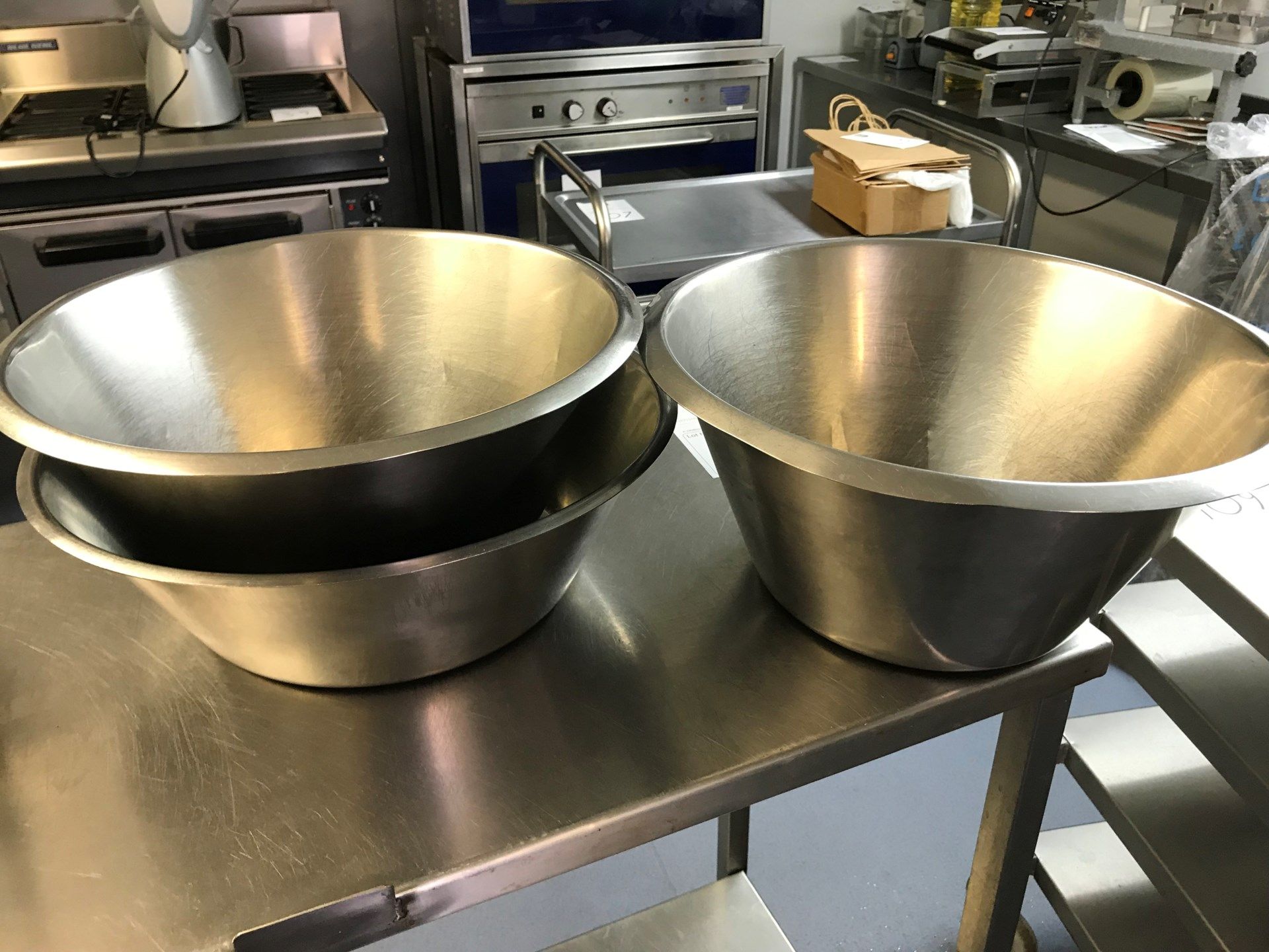 3x Stainless Steel Bowls, 3x Chopping Boards with Stand - Image 2 of 2