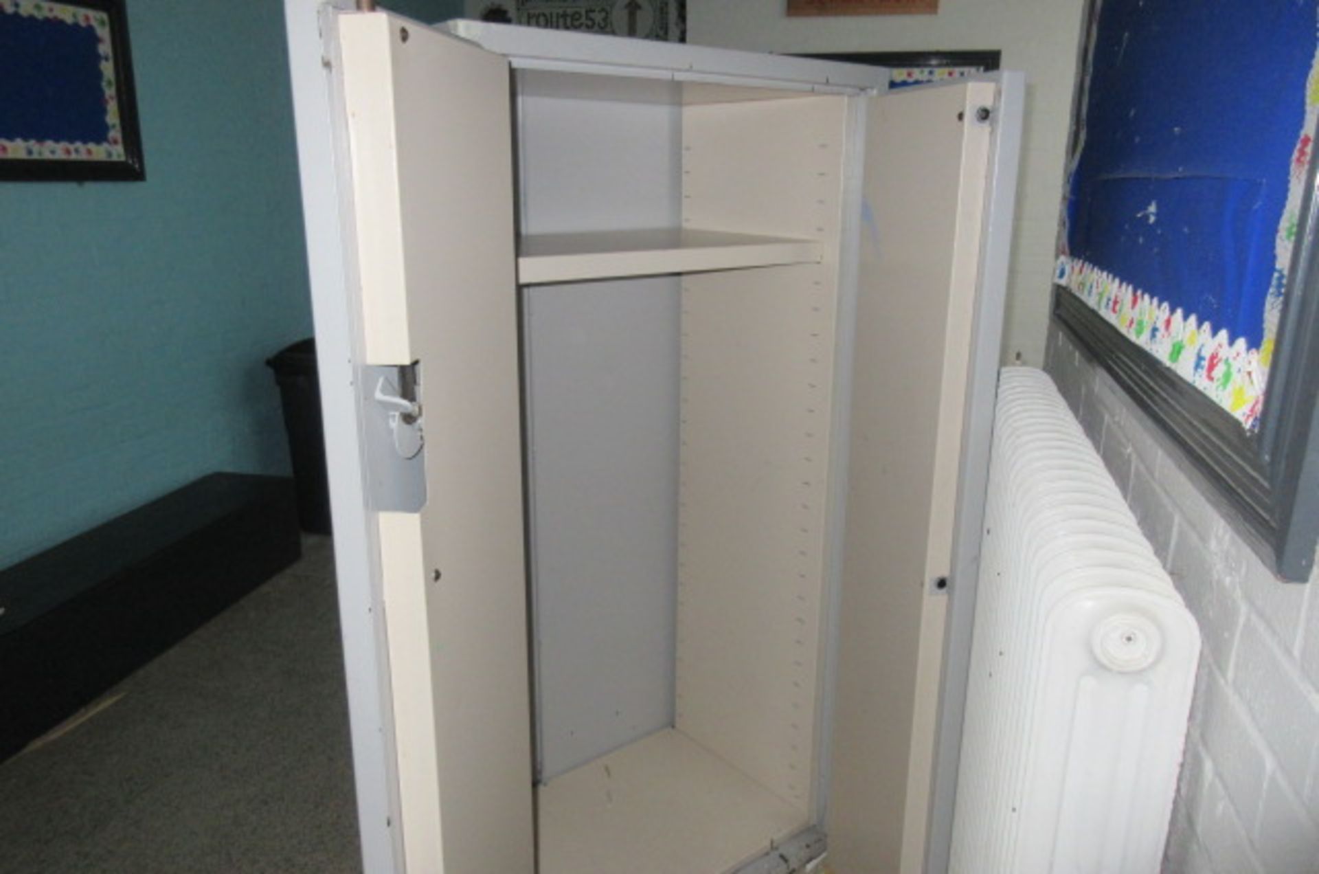 Heavy duty double door steel cupboard - Image 2 of 3