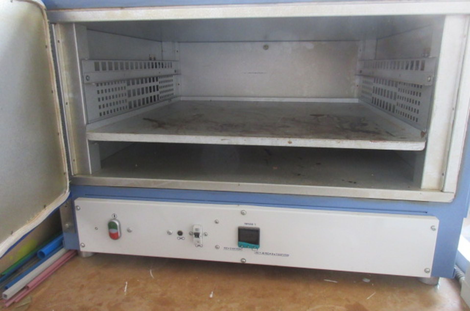 CR Clarke 400FD fan circulated oven - Image 2 of 3