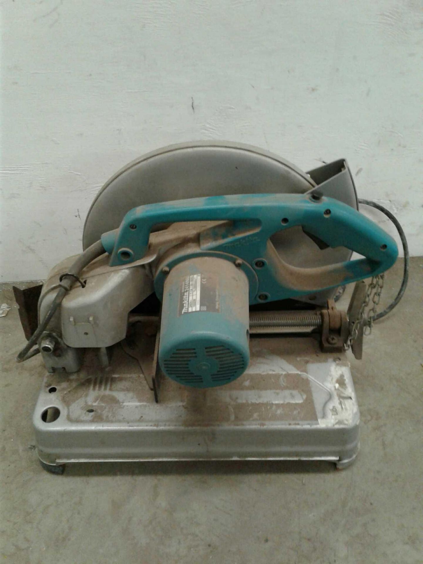 Makita chop saw 240v - Image 2 of 2