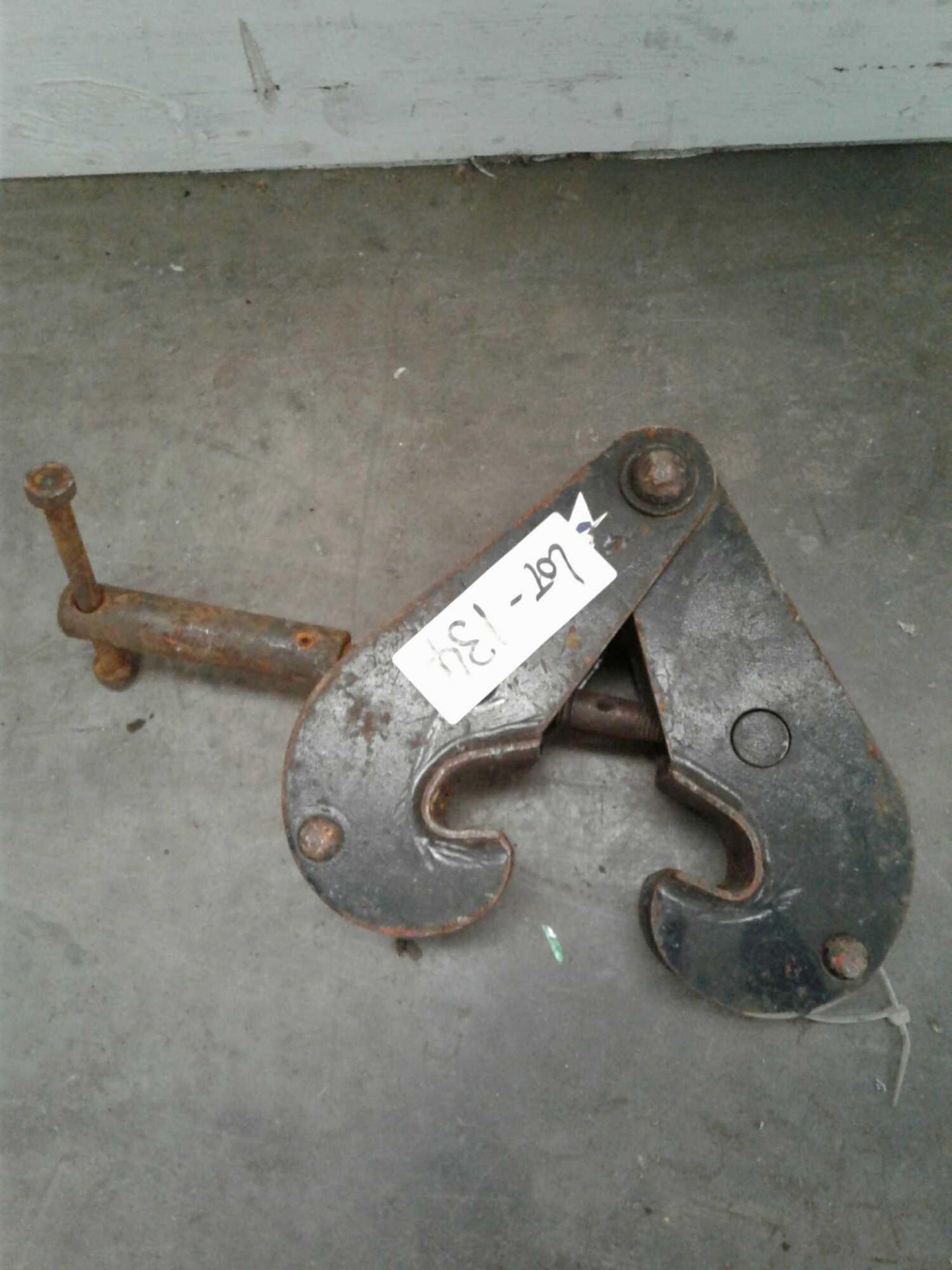 Beam clamp