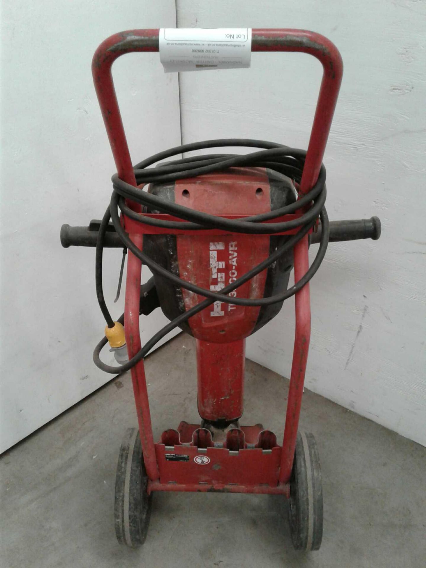 Hilti te3000 heavy breaker 110 V - Image 2 of 2