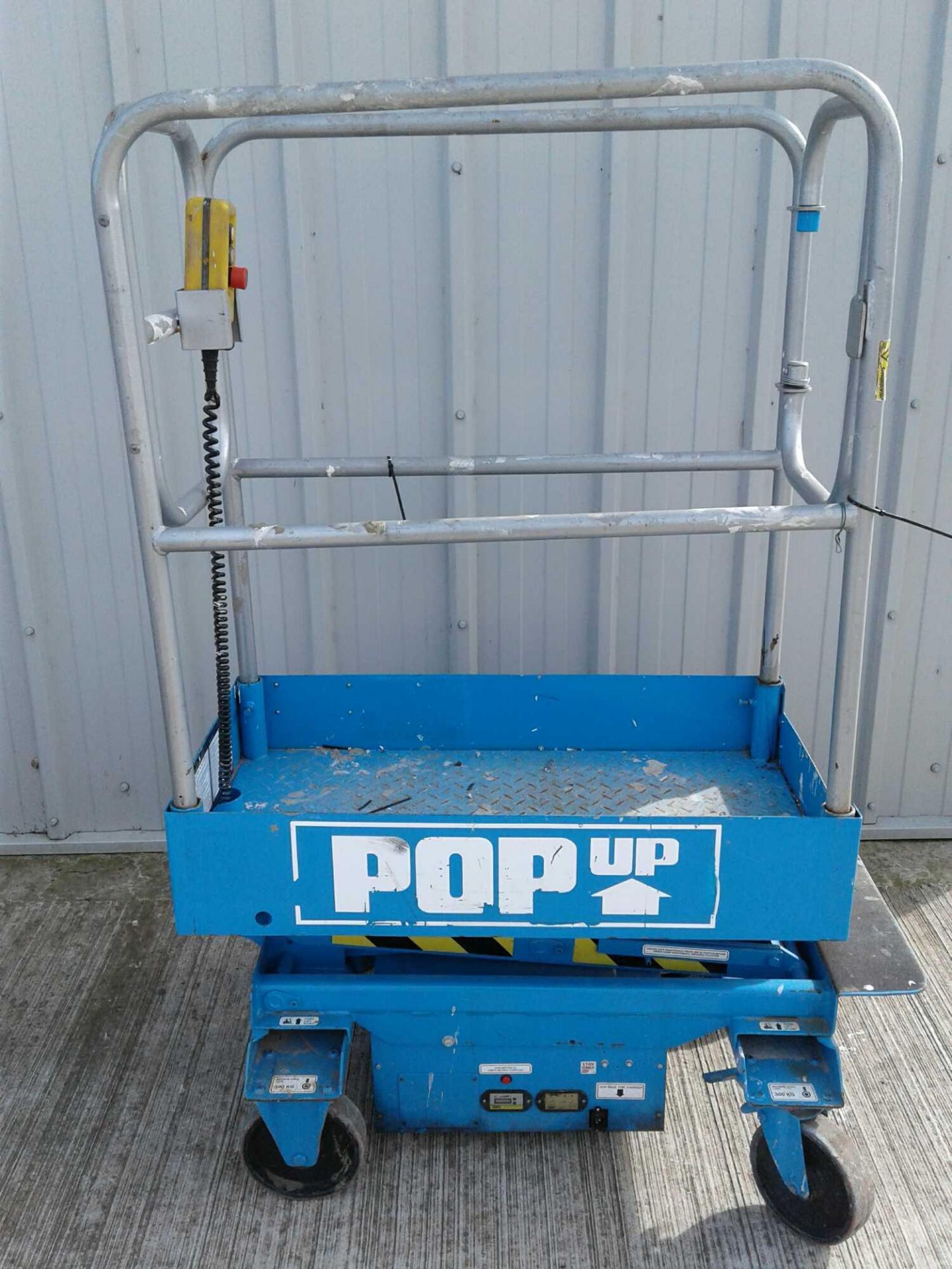 1 m electric pop-up lift