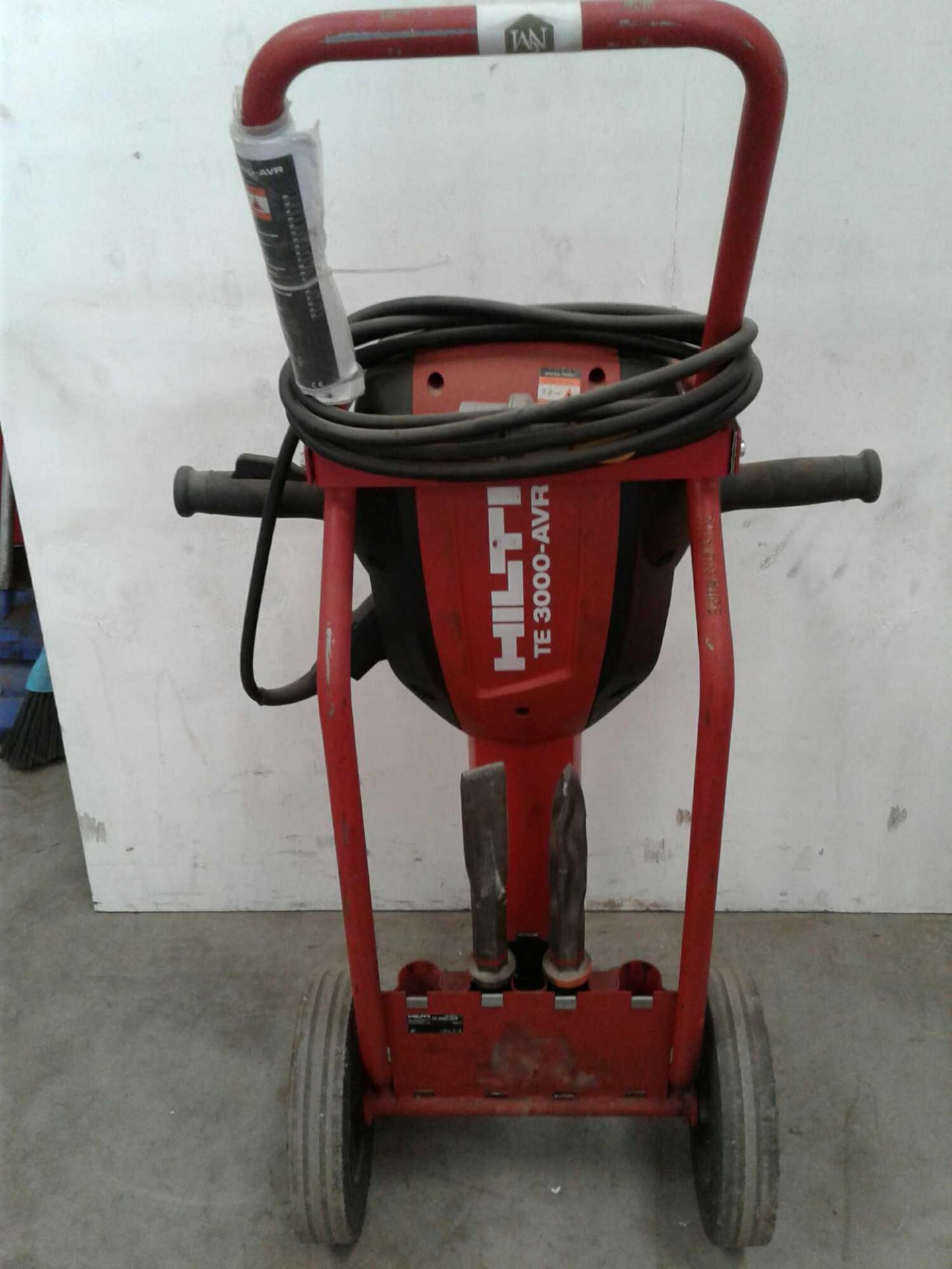 Hilti te3000 heavy breaker 110 V - Image 2 of 4