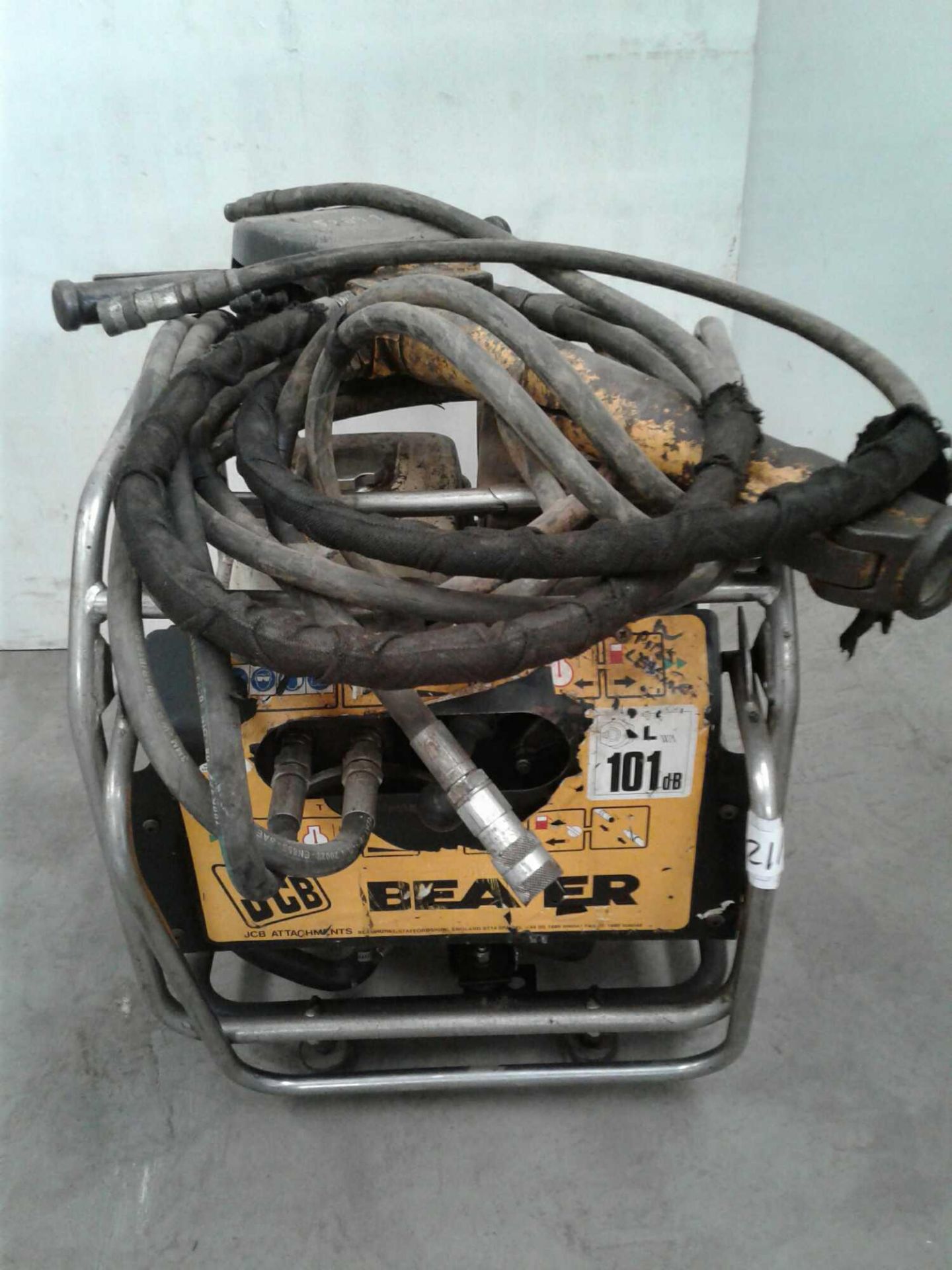 JCB hydraulic breaker pack and gun