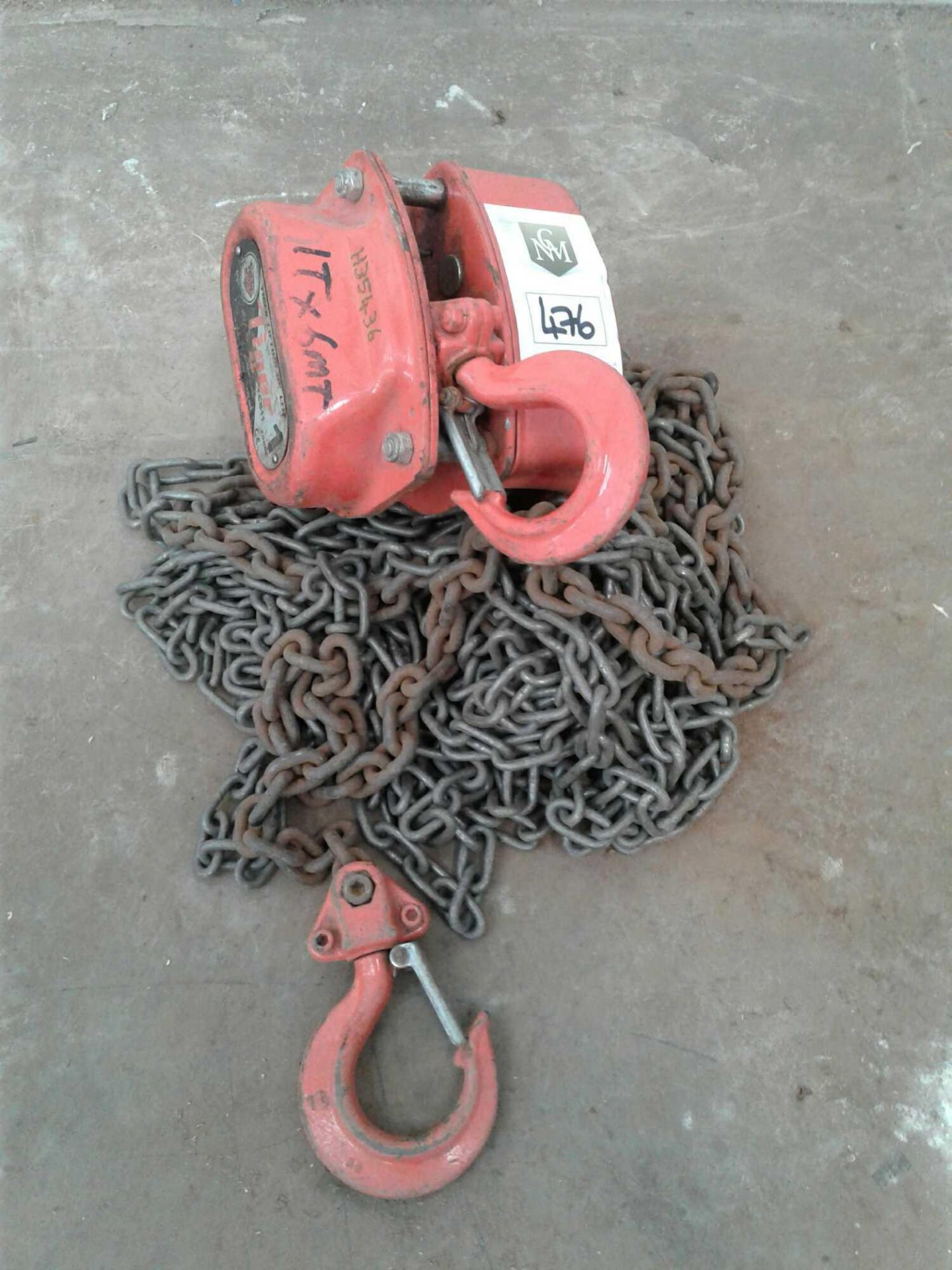 Tiger 1 ton single point chain hoist