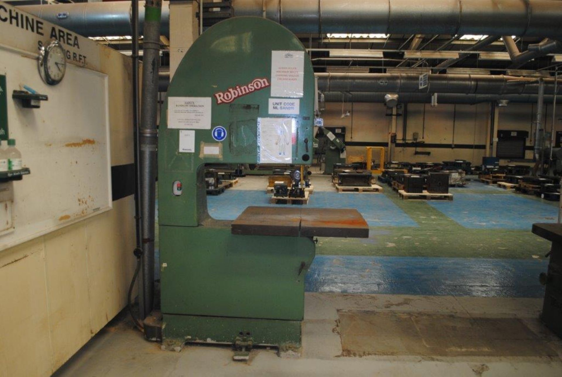 ROBINSON EY/T Vertical band saw