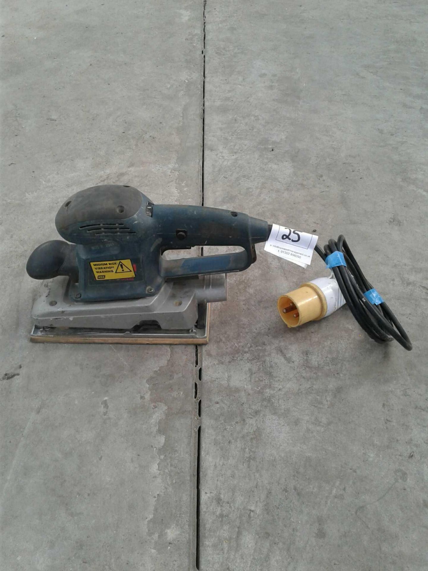 Bosch sander 110 V