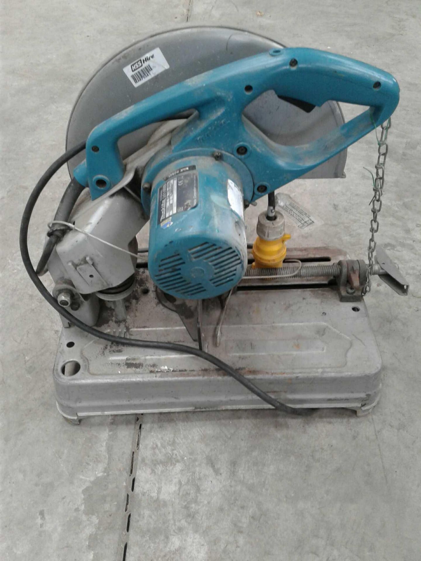 Makita chop saw 110 v - Image 2 of 2