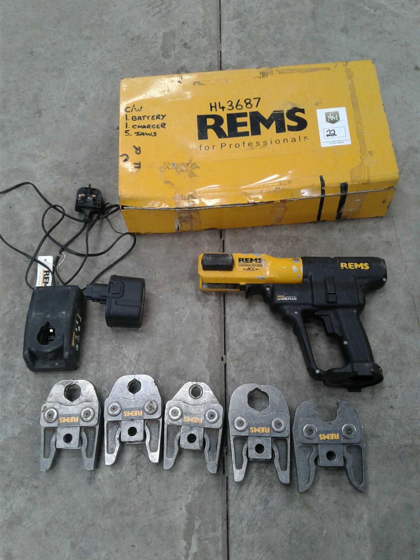 Rems cordless crimping tool