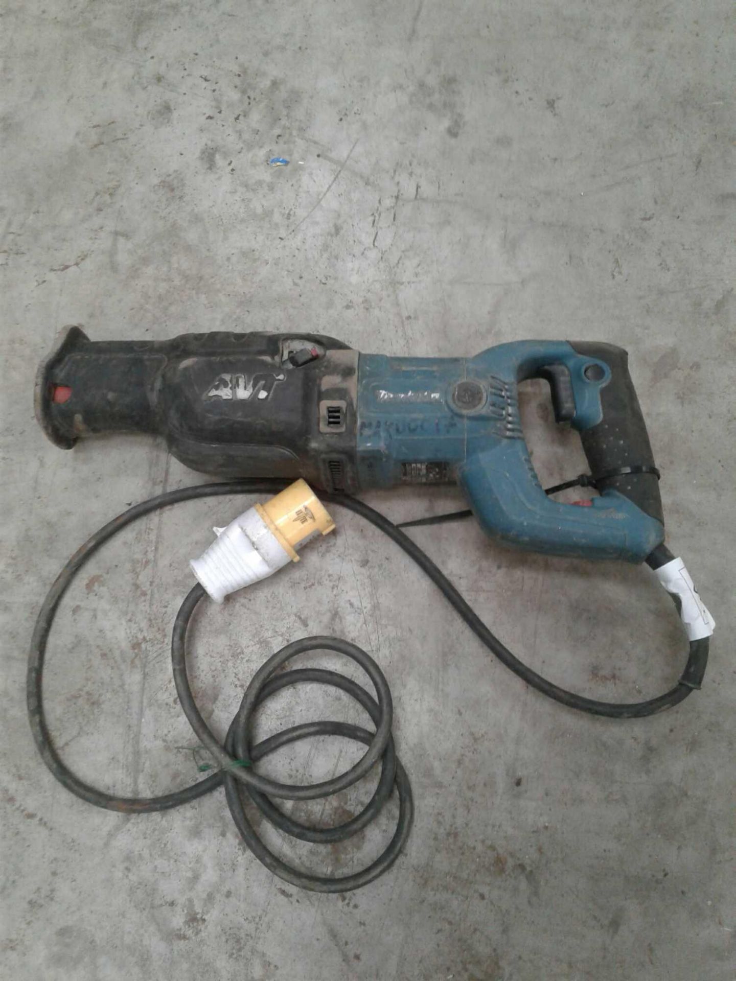 Makita reciprocating saw 110 V