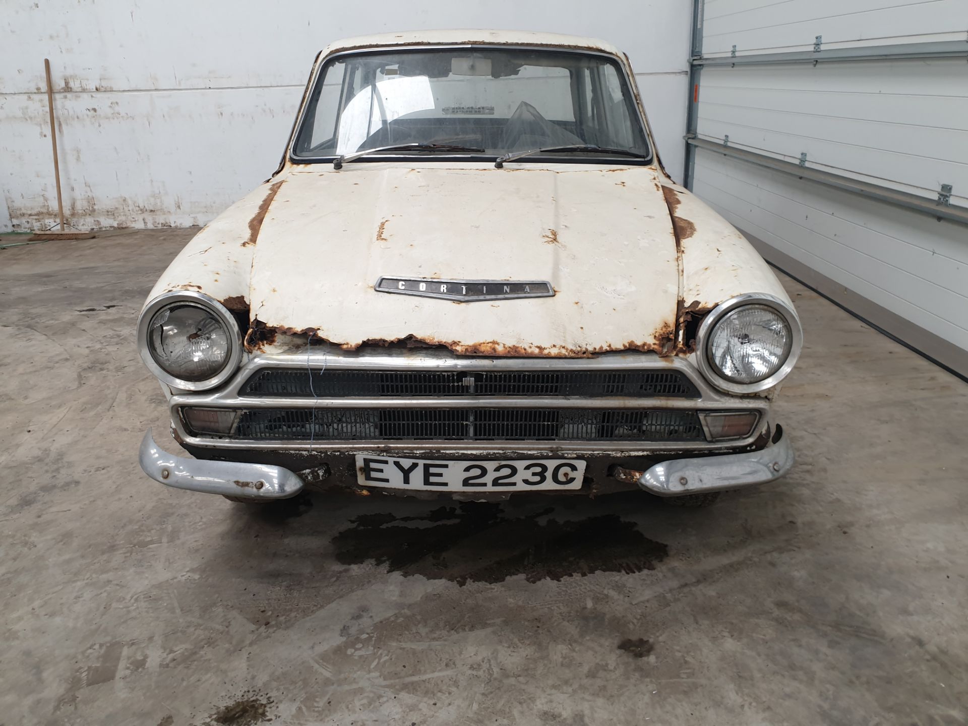 Ford Cortina 2 dr - Image 8 of 14