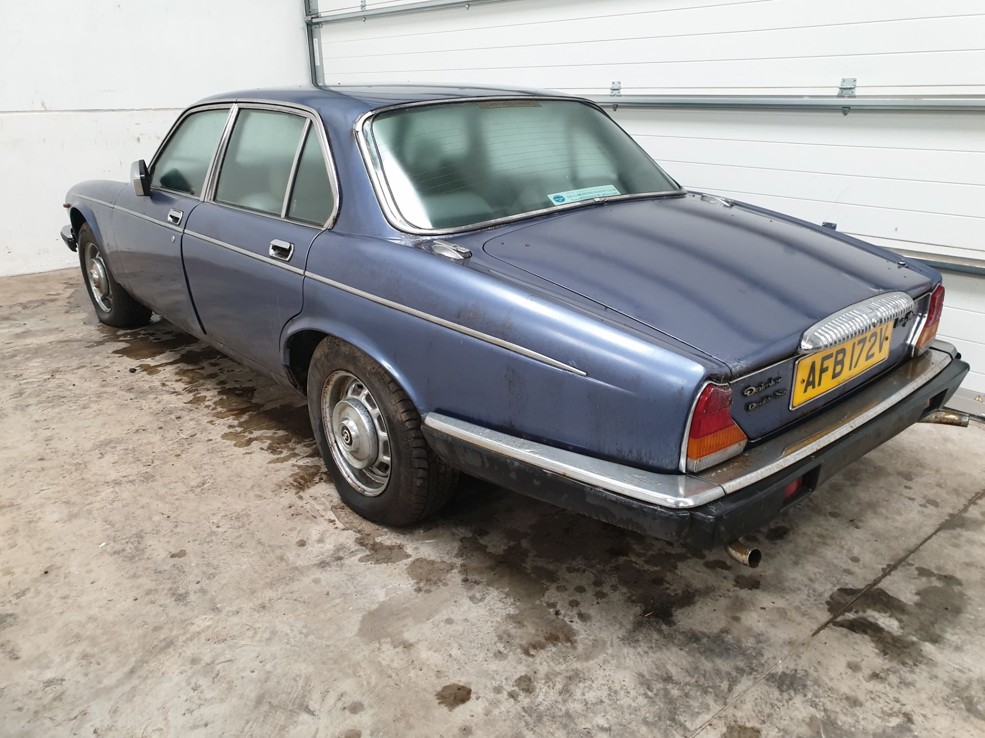 Daimler Double Six Vanden Plas - Image 5 of 13