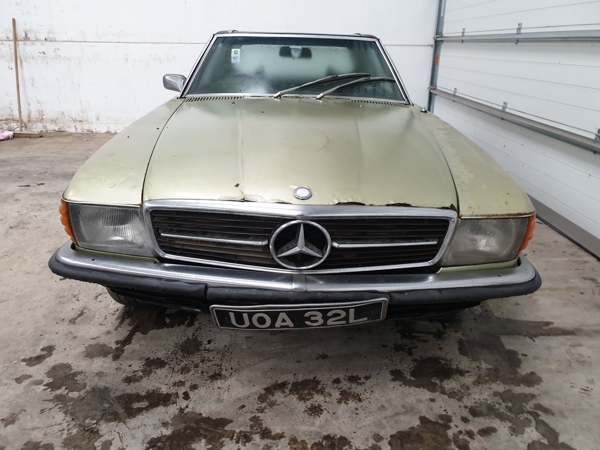 Mercedes 350 SL - Image 8 of 13