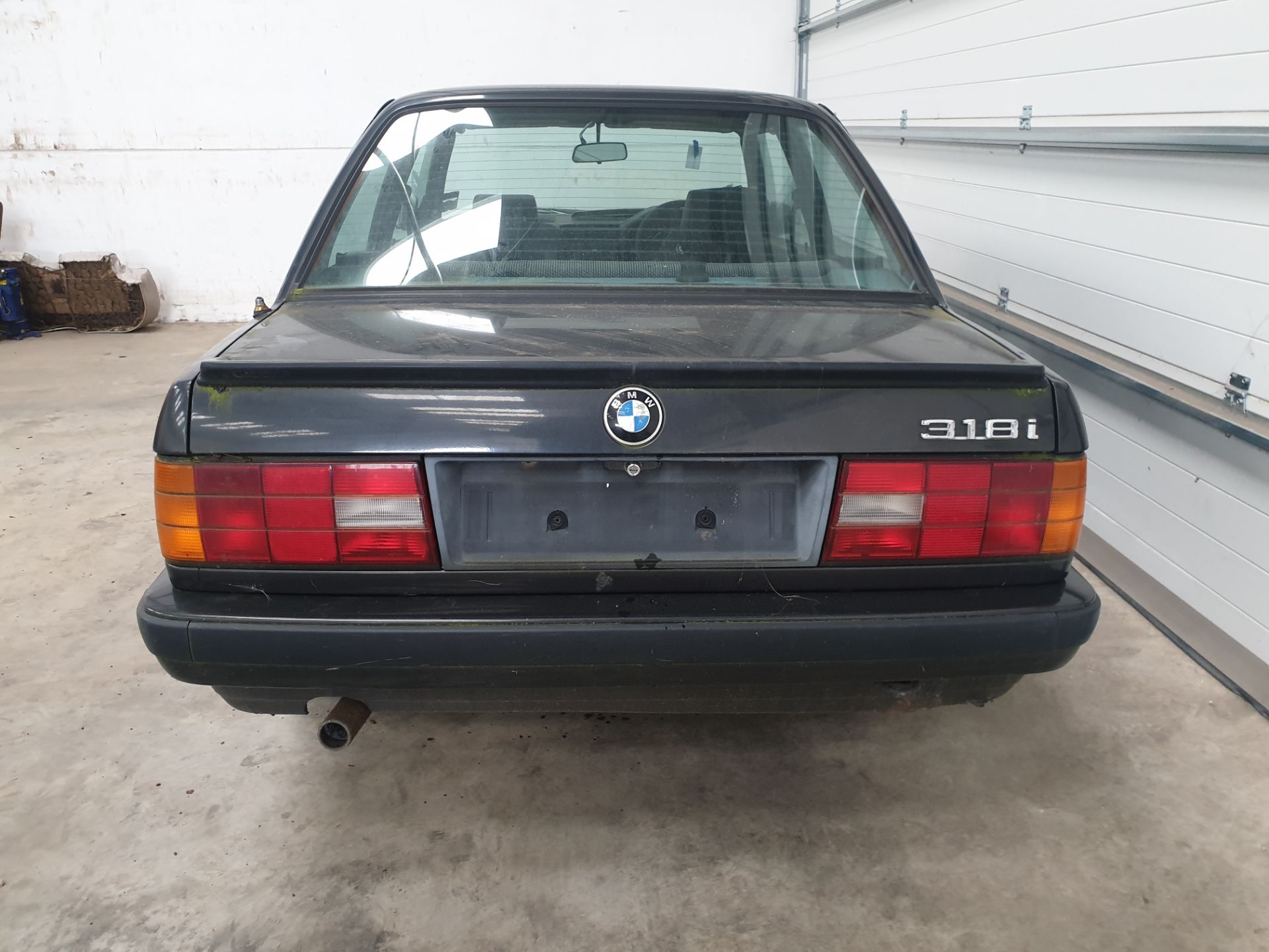 BMW 318 - Image 4 of 14