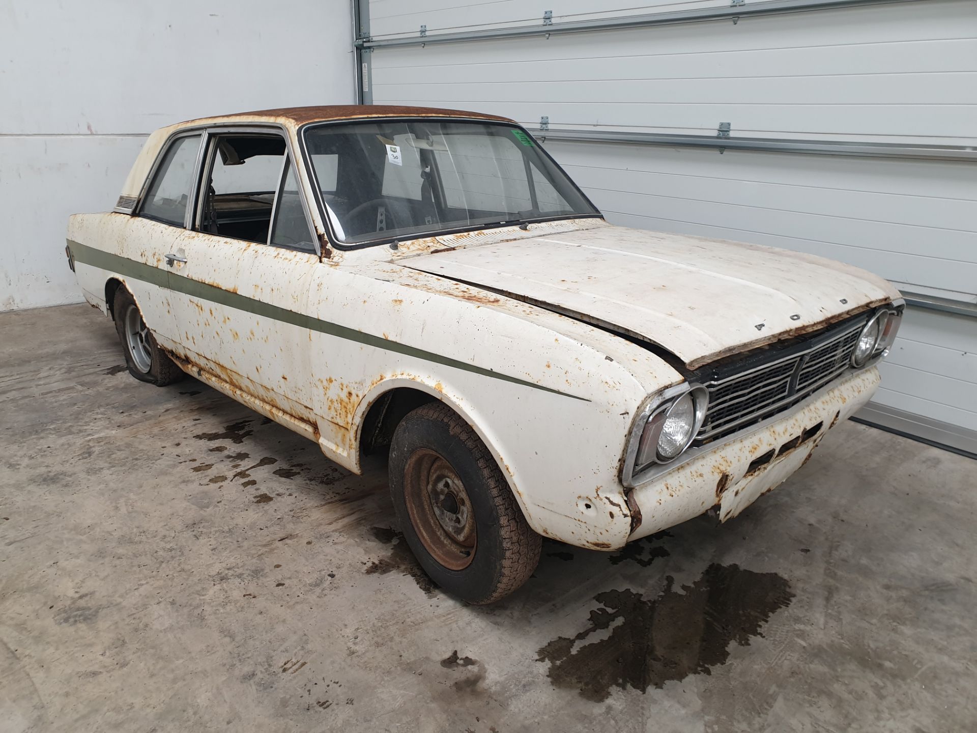 Ford Cortina 2 dr