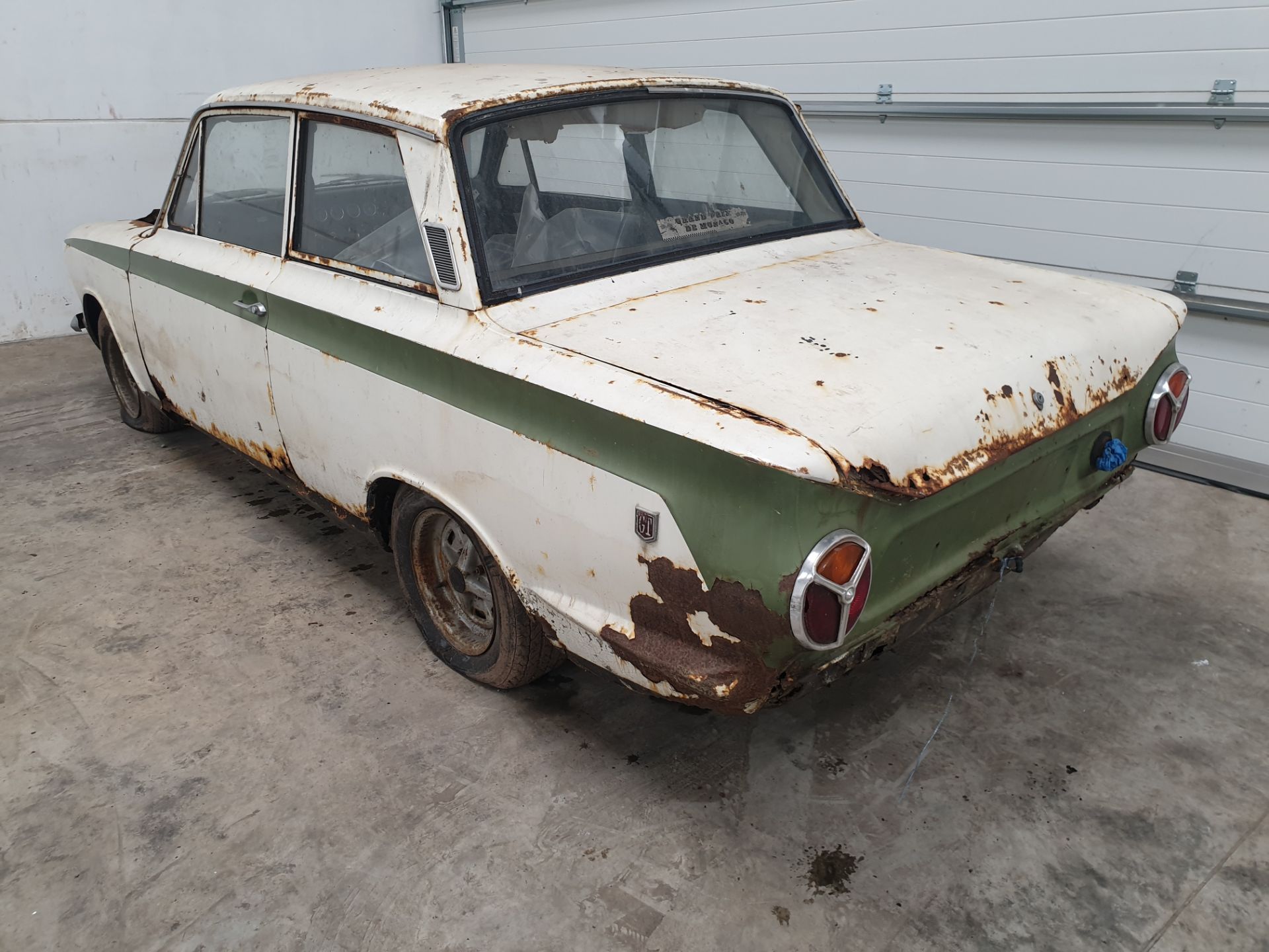 Ford Cortina 2 dr - Image 5 of 14
