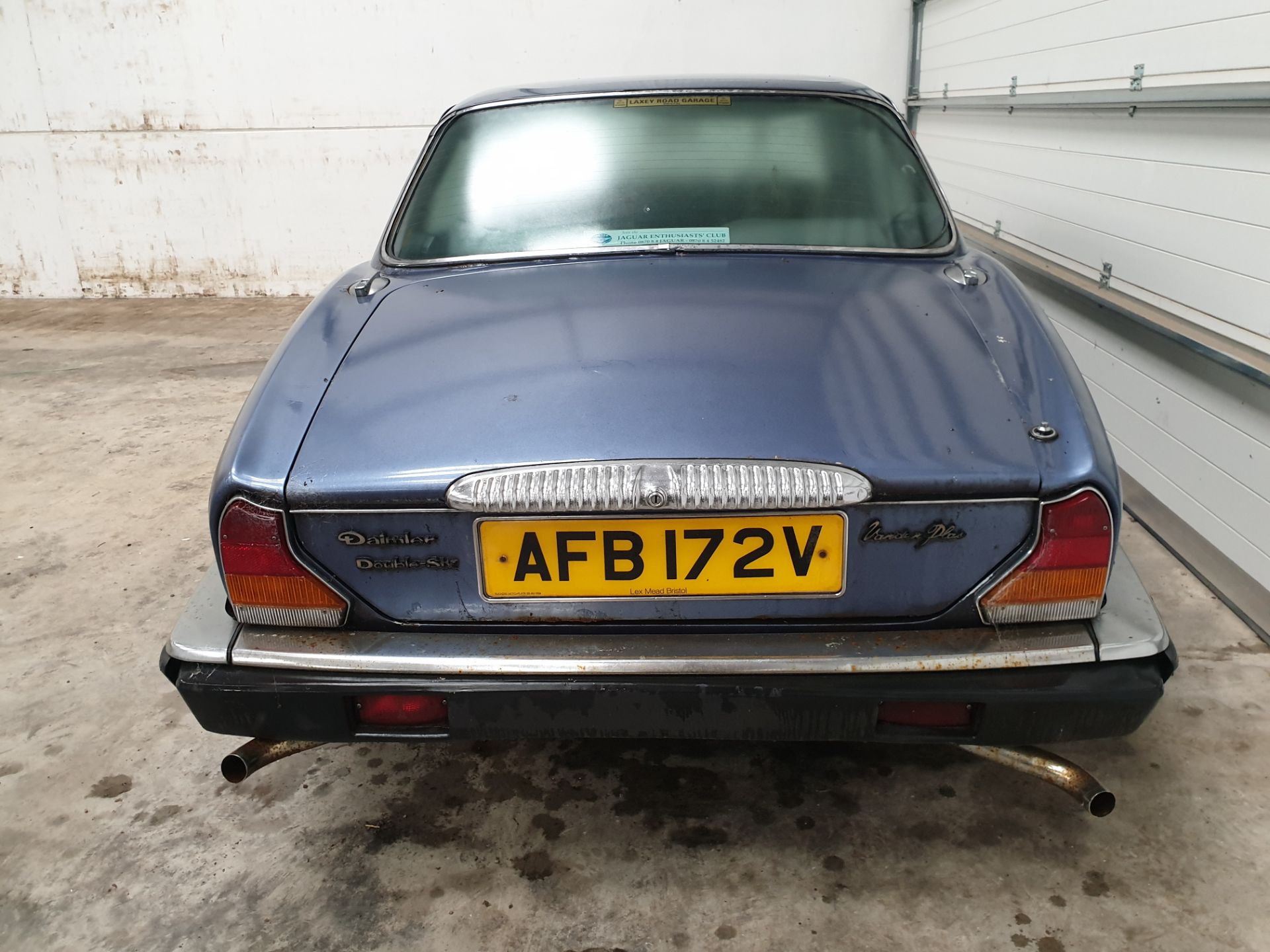 Daimler Double Six Vanden Plas - Image 4 of 13