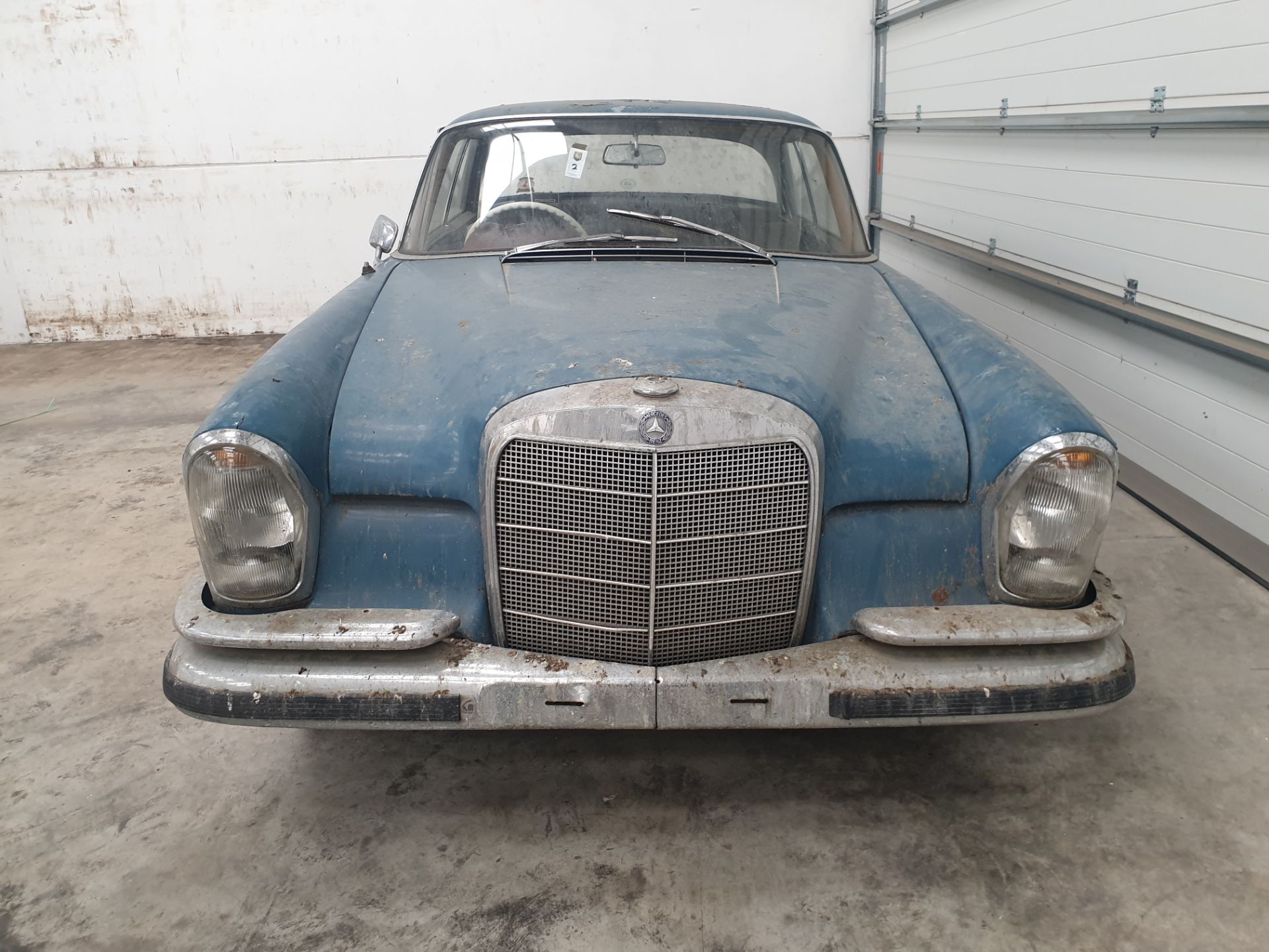 Mercedes 220 SE ROYALE - Image 3 of 19