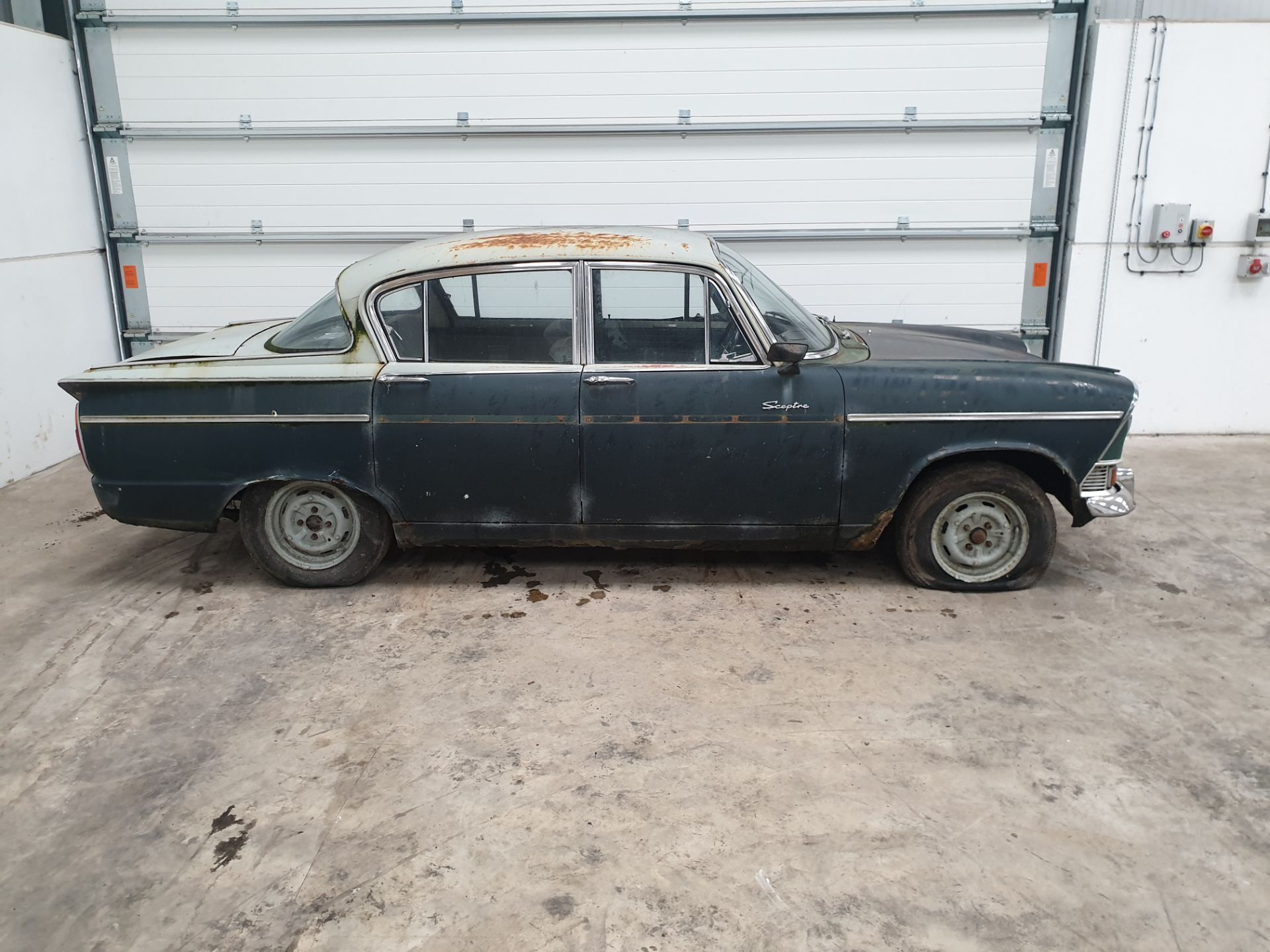 Humber Sceptre - Image 2 of 15