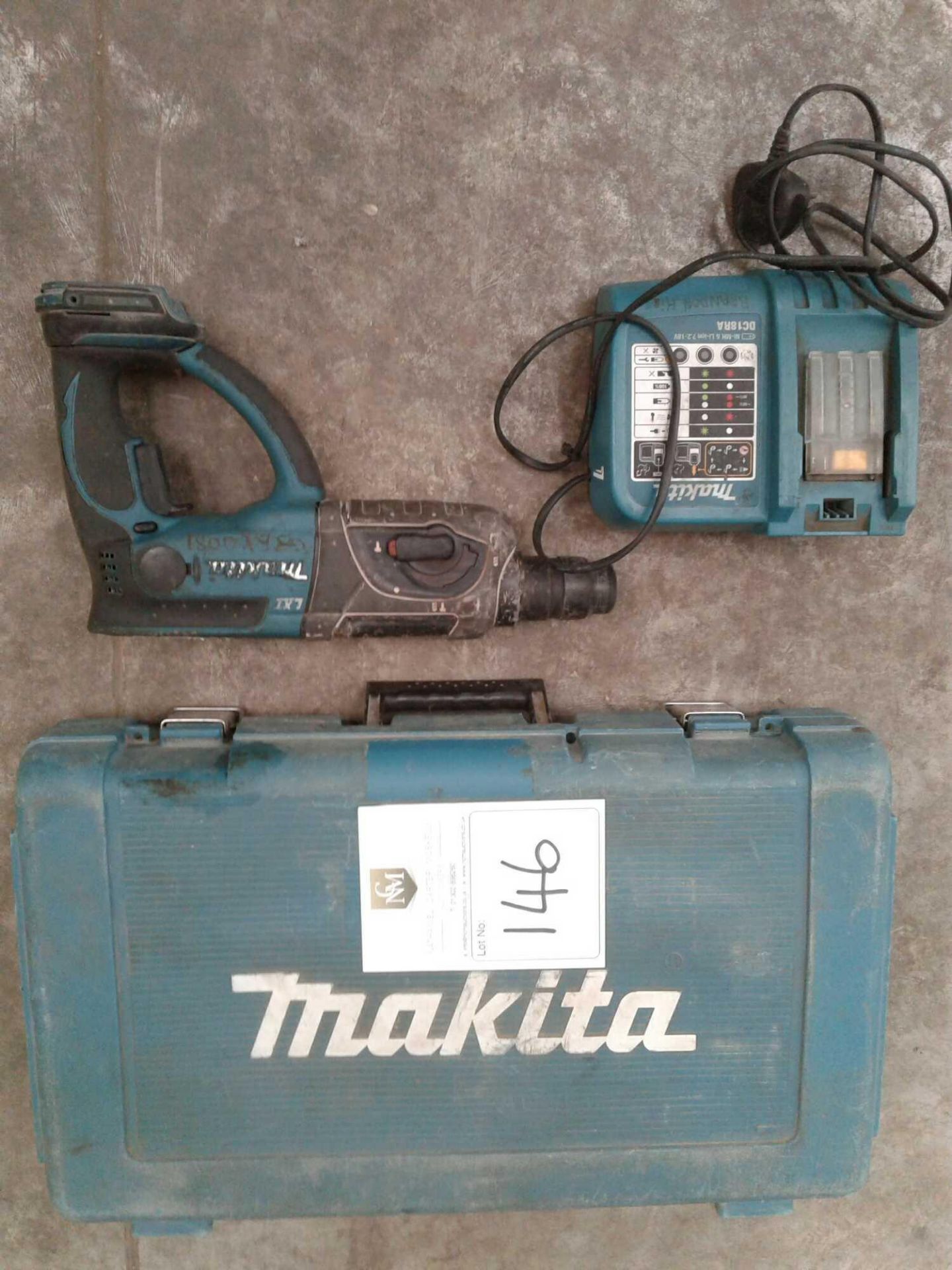 Makita cordless hammer drill